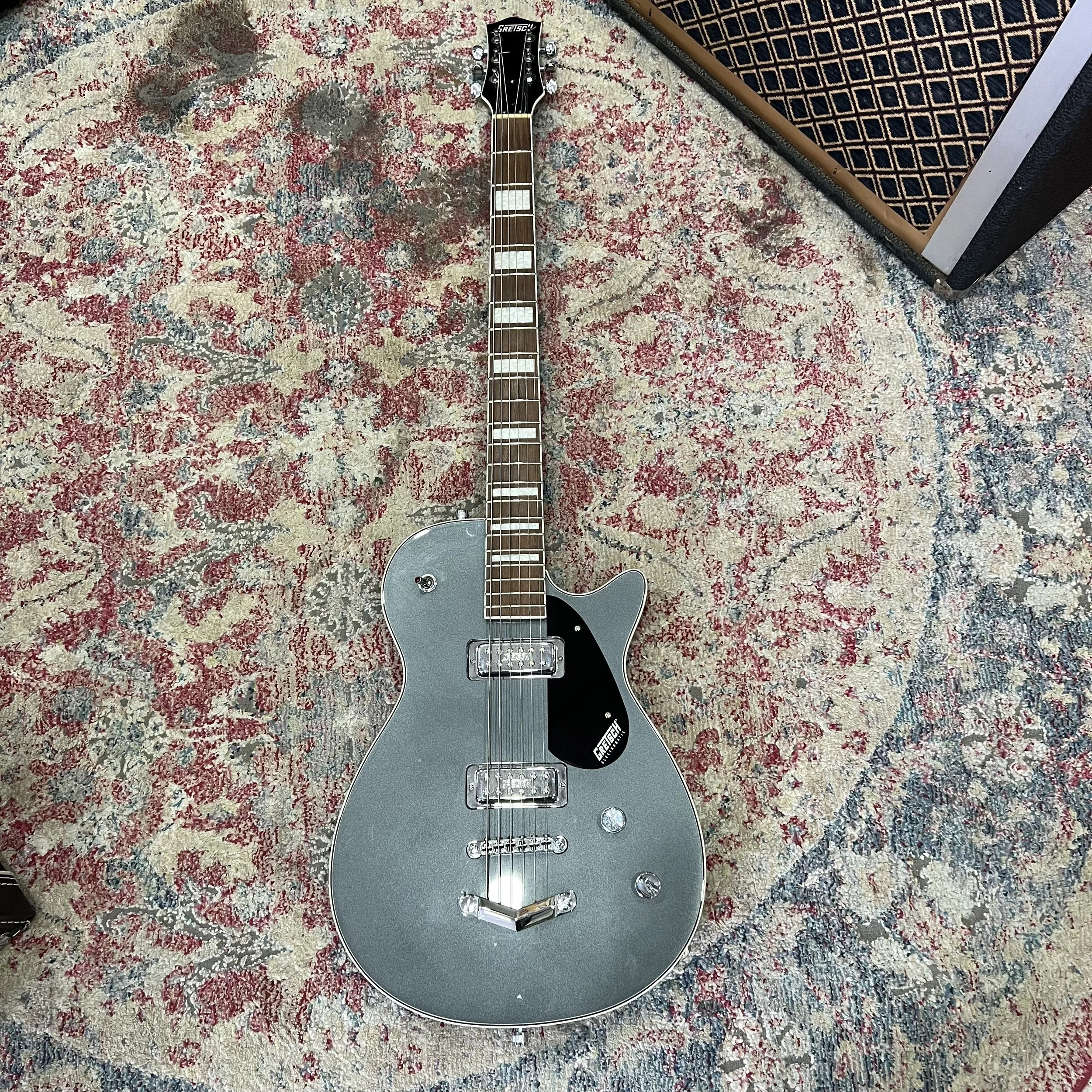 GretschElectromaticGunmetal_01.jpeg
