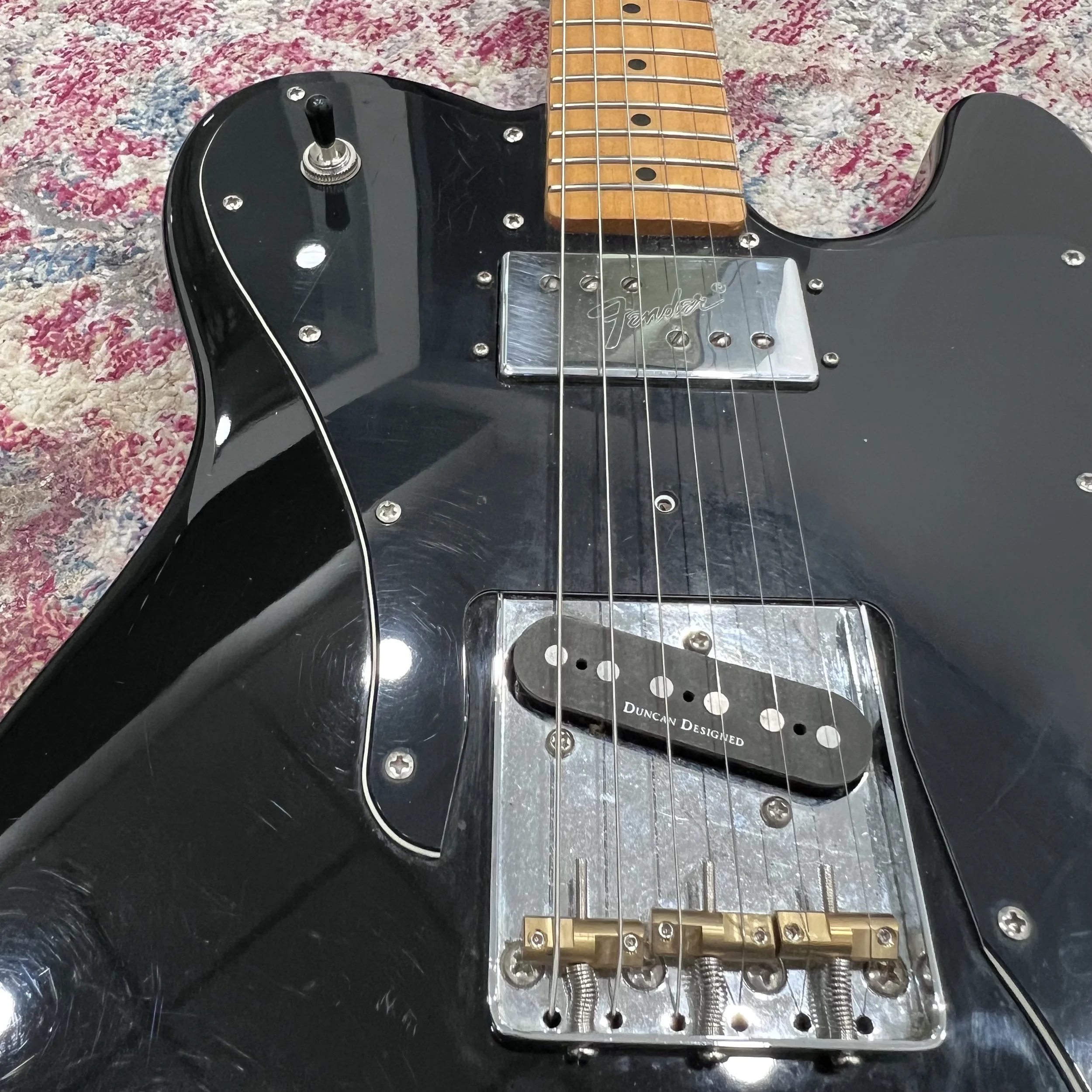 SquierTelecasterCustom_Black03.jpeg