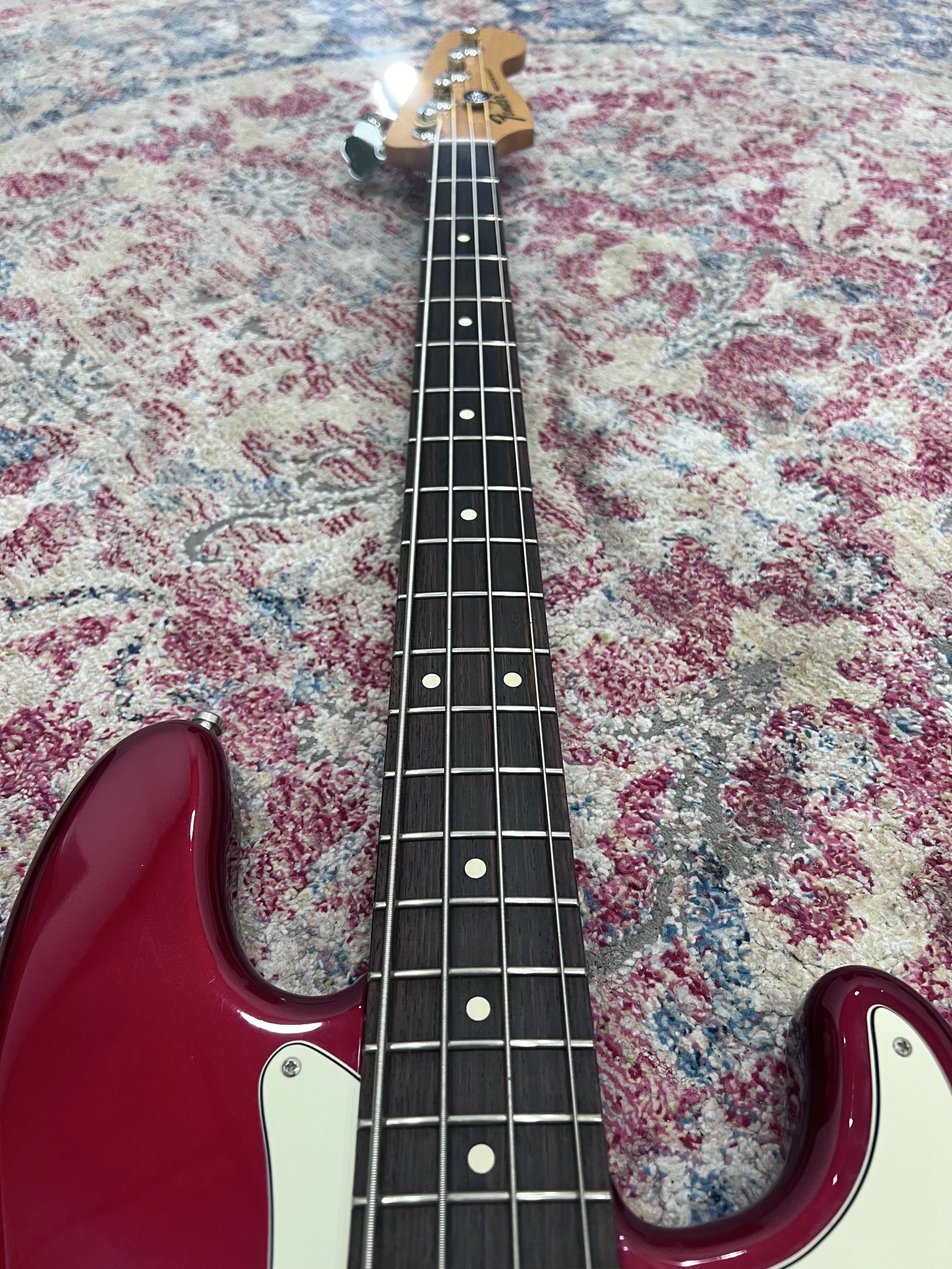 FenderPrecisionBass_red04.jpeg