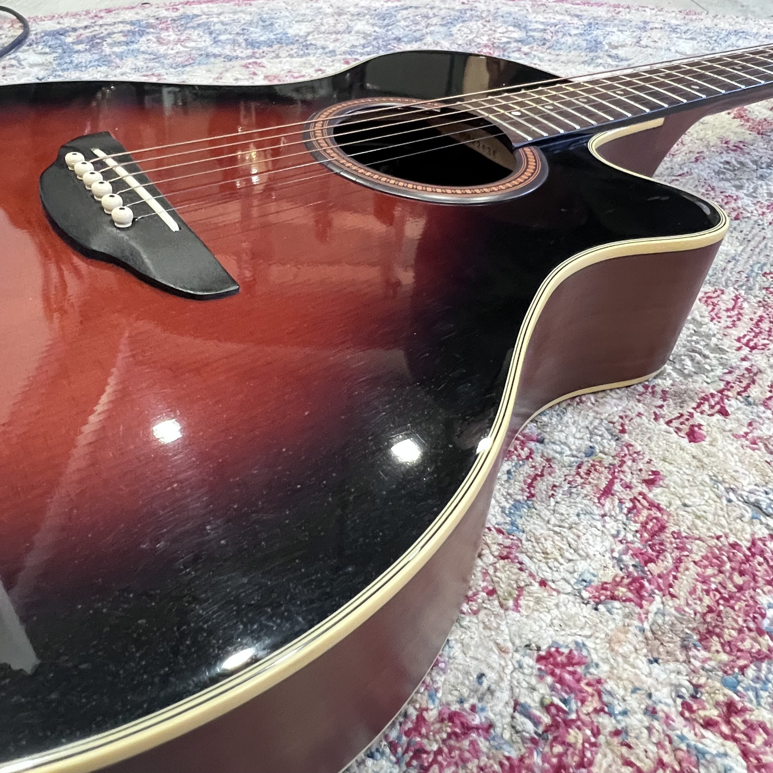 YamahaAPX4A acousticelectric guitarViolinSunburst_03.jpeg