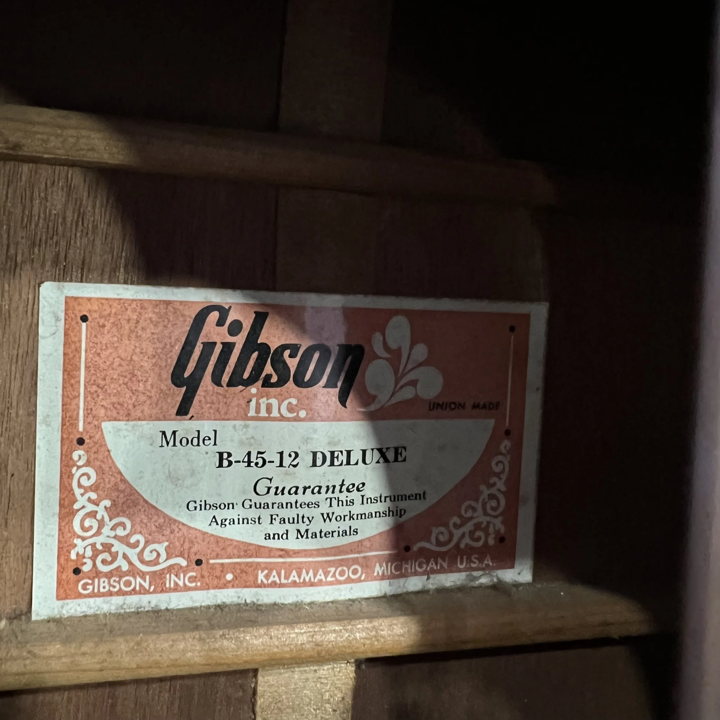 Gibson-B45-12-Deulexe-Vintage-Acoustic-Guitar-Natural-07.jpeg