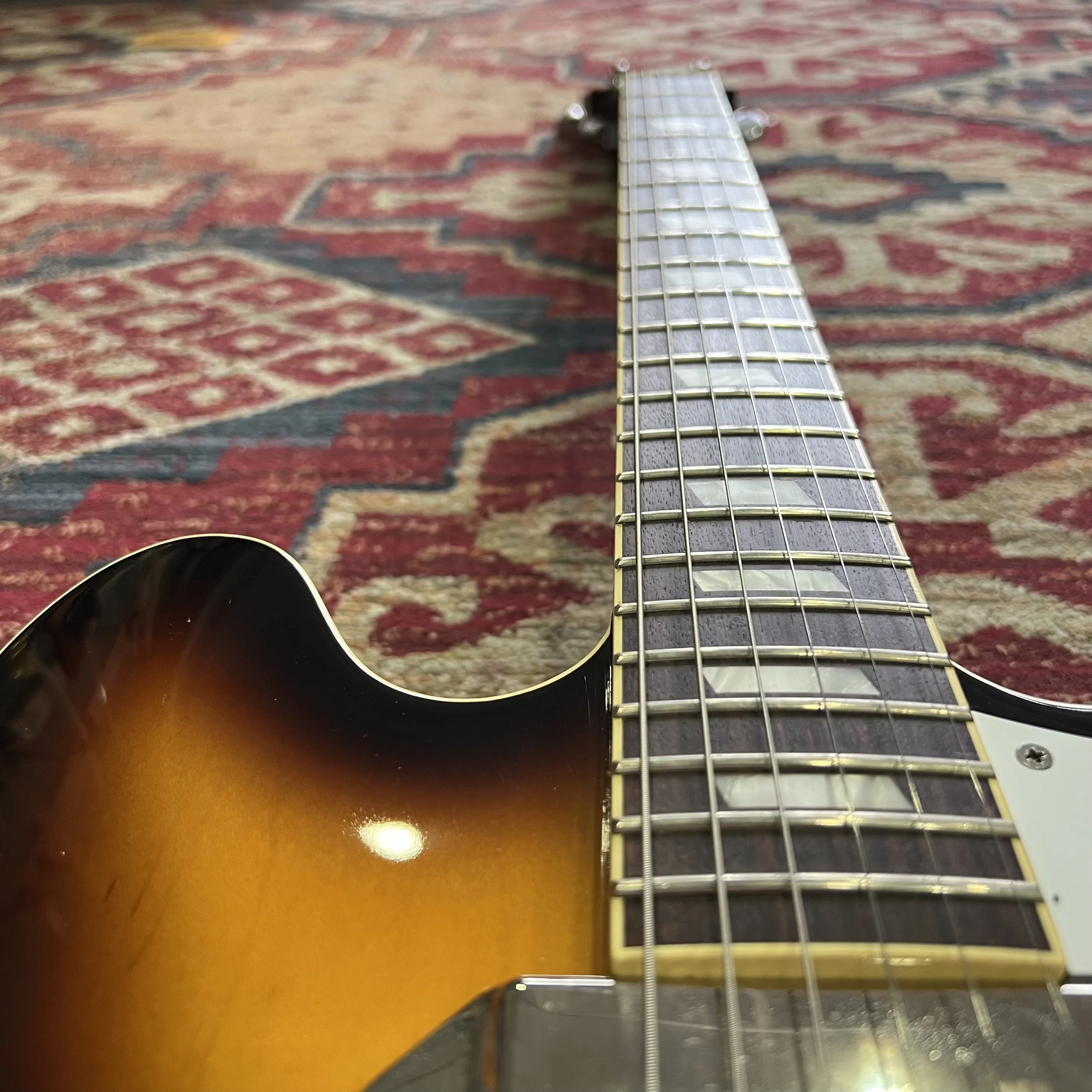 Epiphone-Elitist-1965-Casino-VintageSunburst-07.jpeg