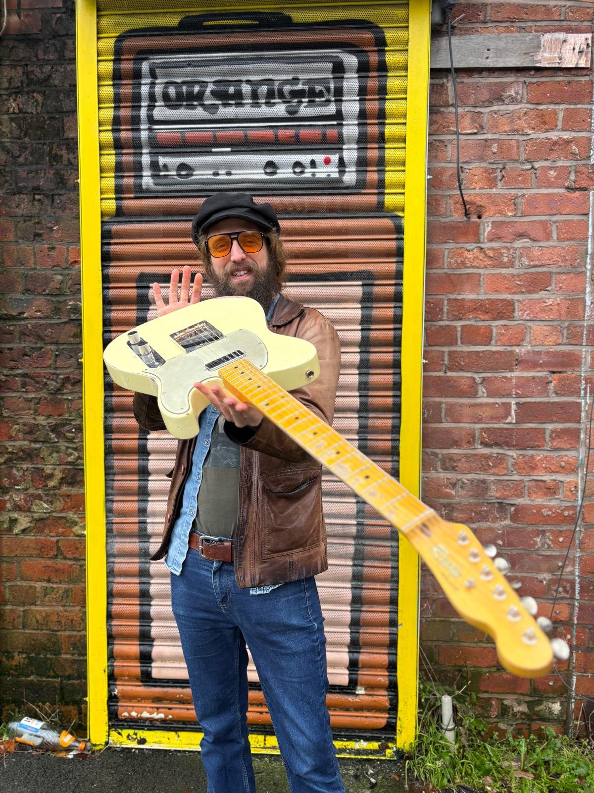 Cream Tele, Silver hardware, Brass saddles