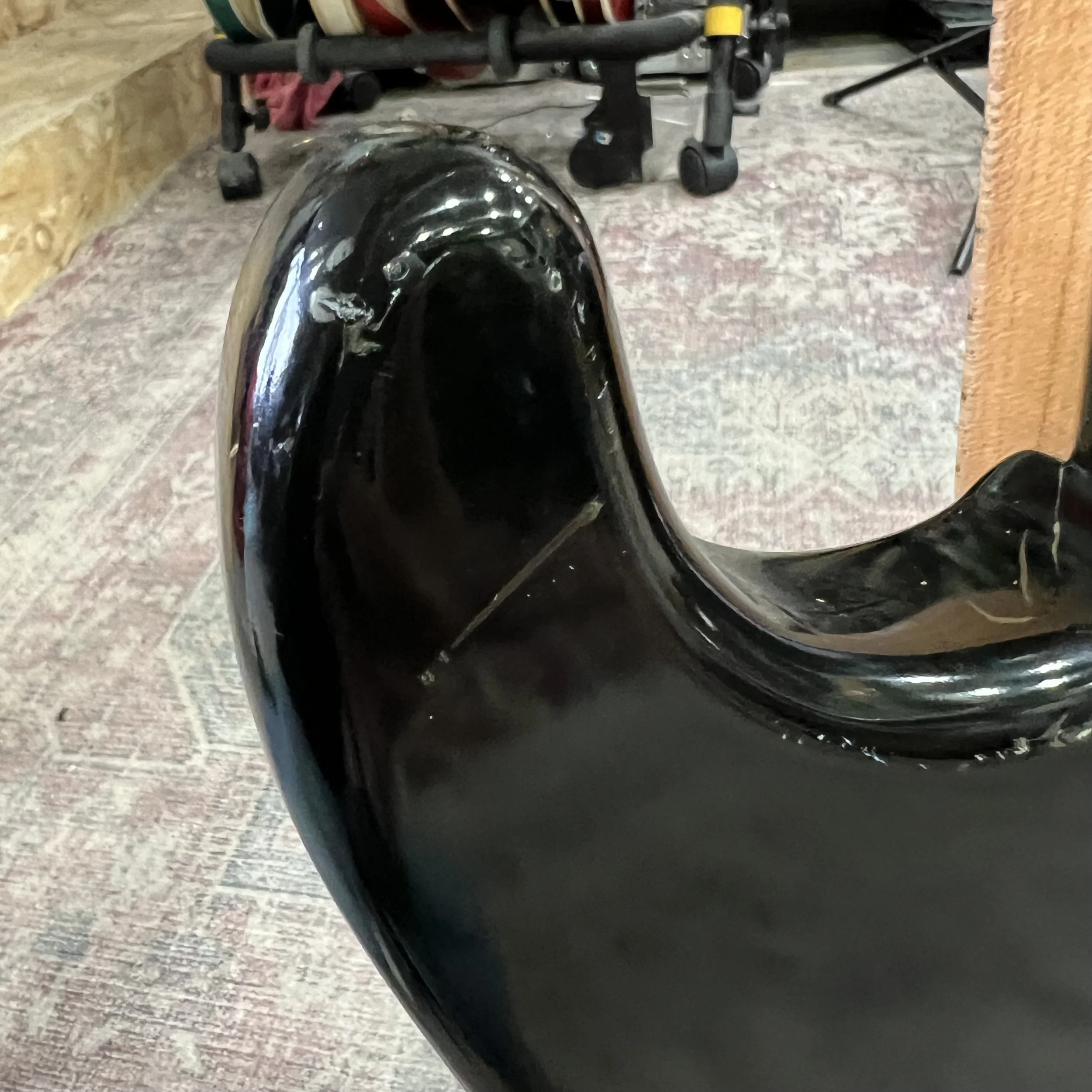 Fender-Stratocaster-Electric-MIM-Guitar-Black-017.jpeg