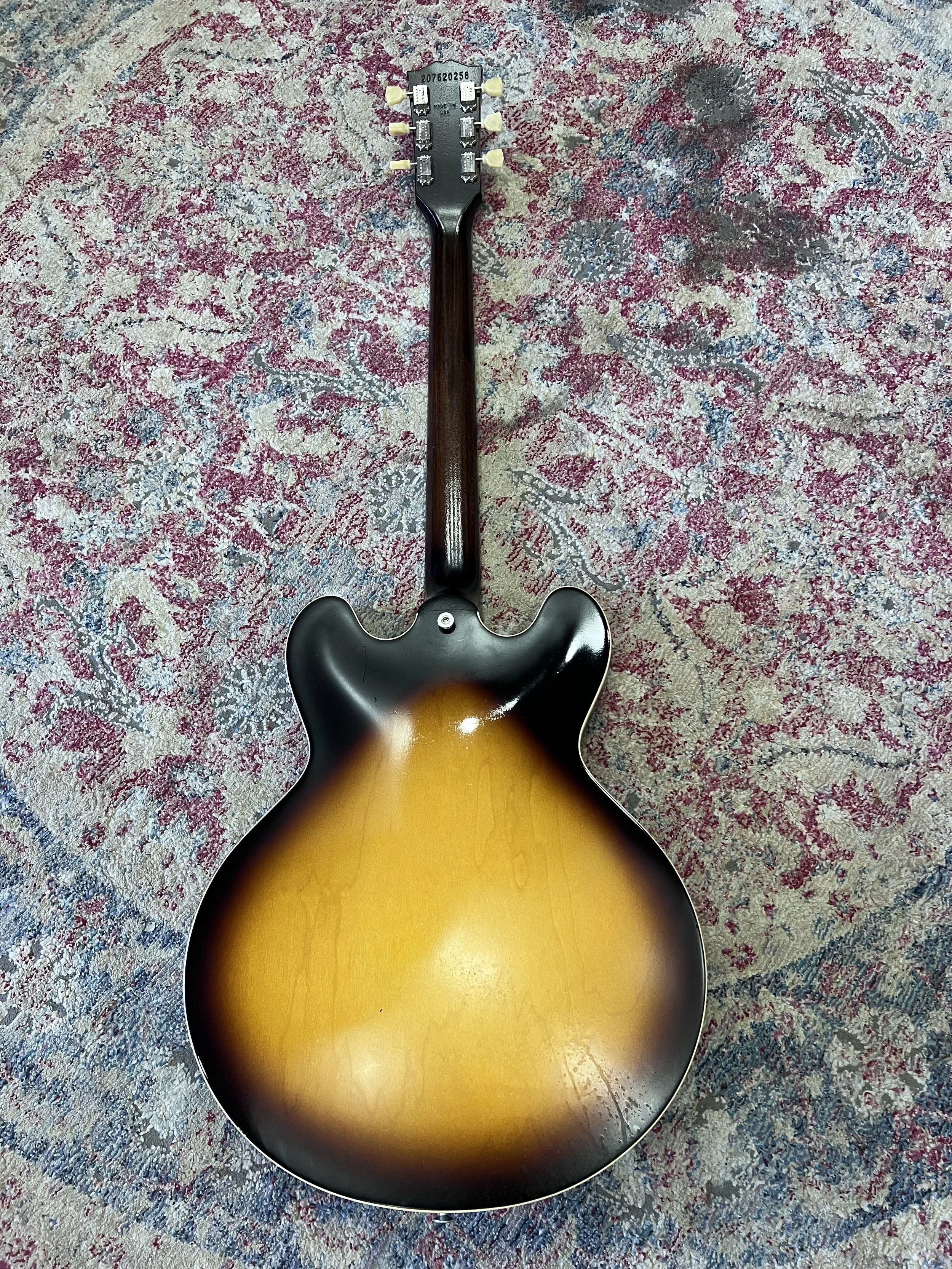 GibsonES335SatinVintageSunburst_011.jpeg