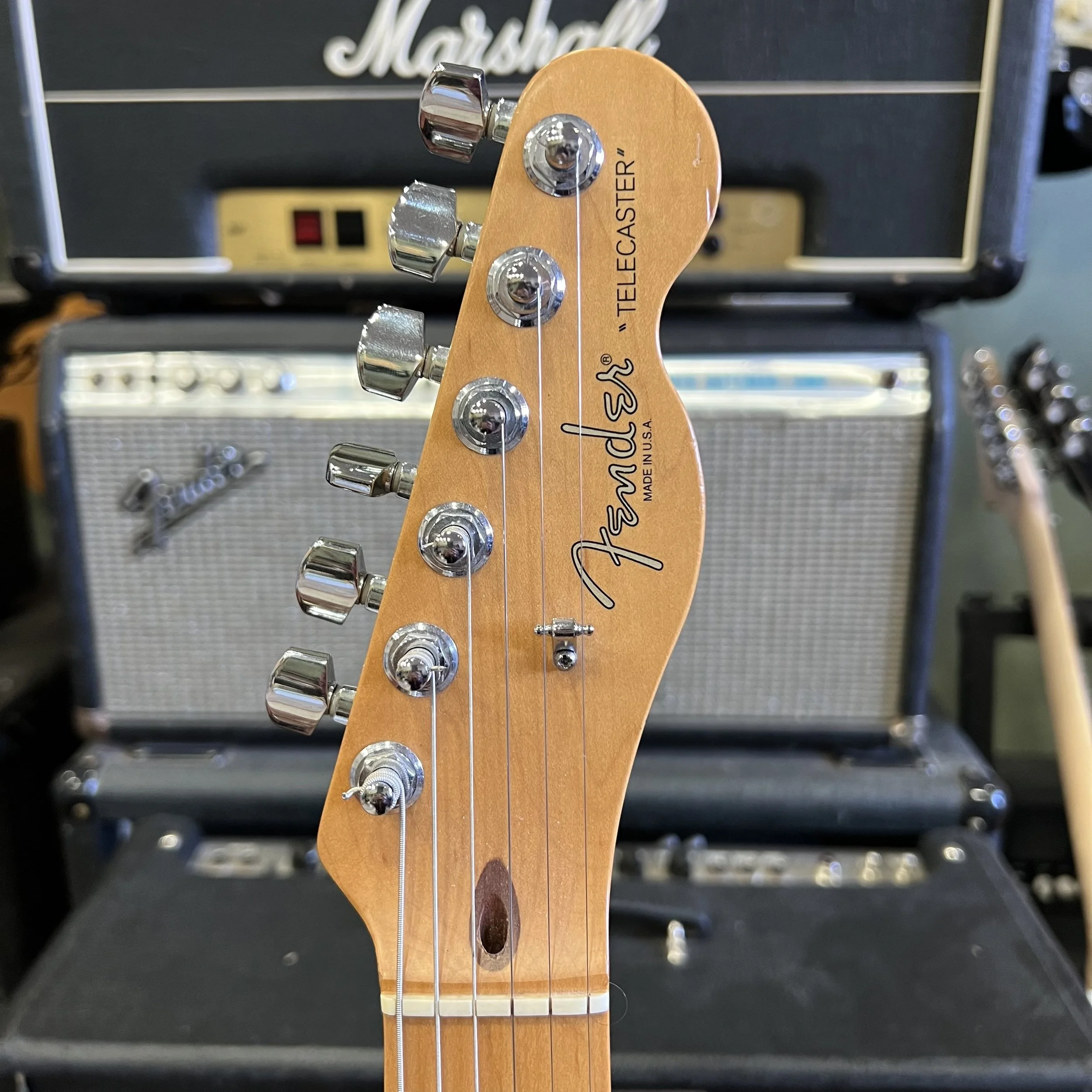 Fender-Telecaster-USA-Electric-Guitar-OceanTurquiose-04.jpeg