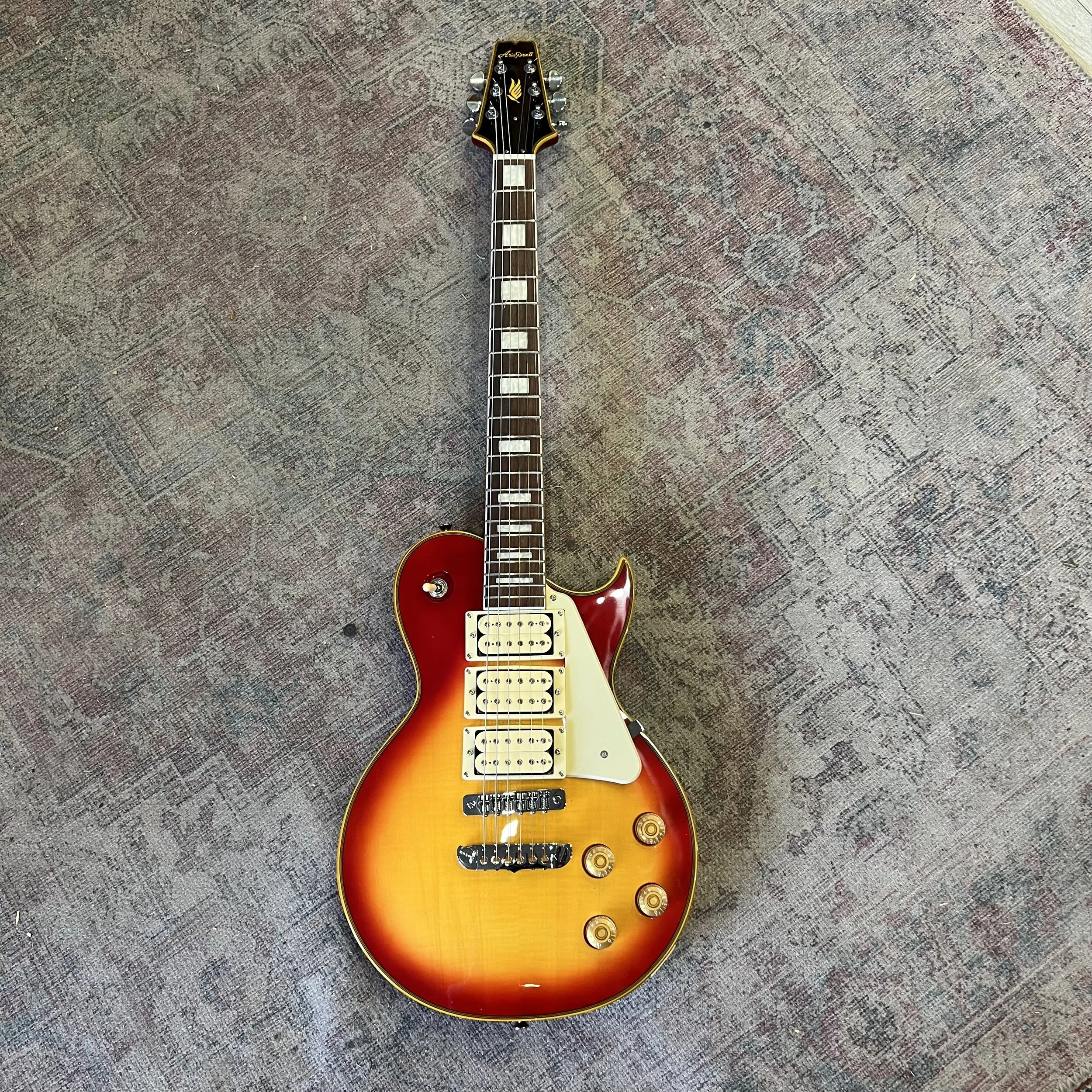 AriaProII-CherrySunburst-electric-guitar-01.jpeg