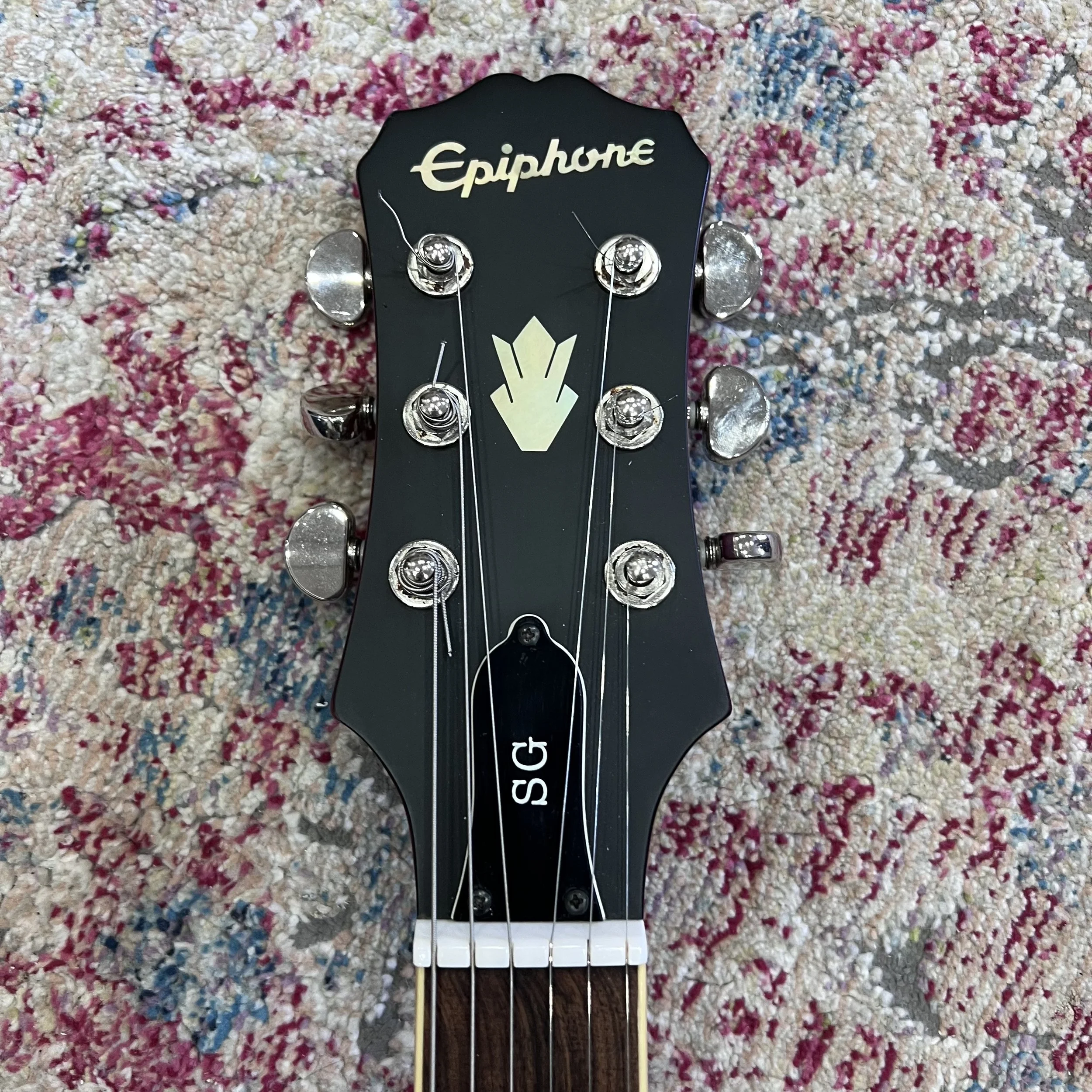 EpiphoneSGCherry_05.jpeg