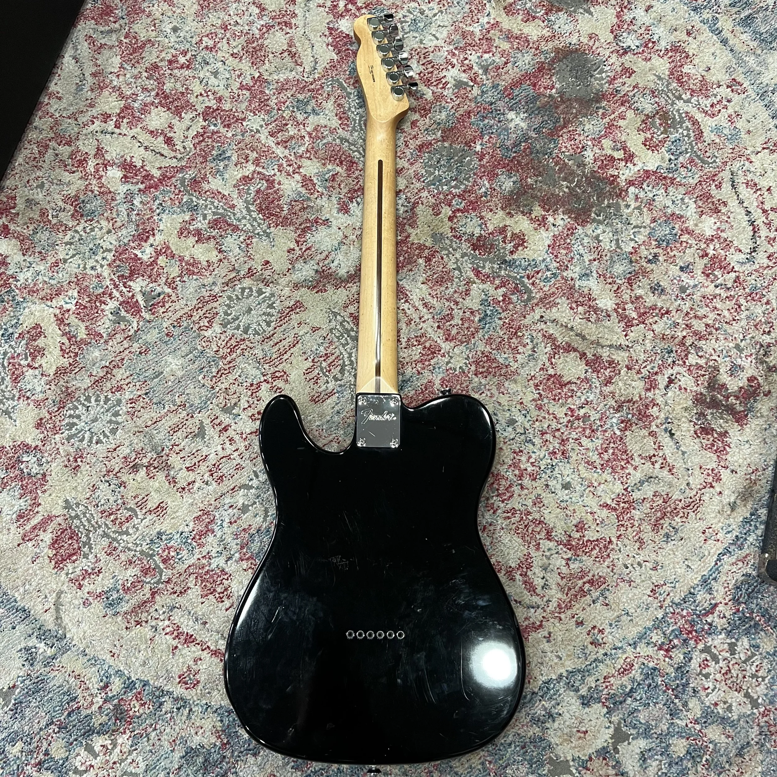 FenderTelecasterblack_07.jpeg