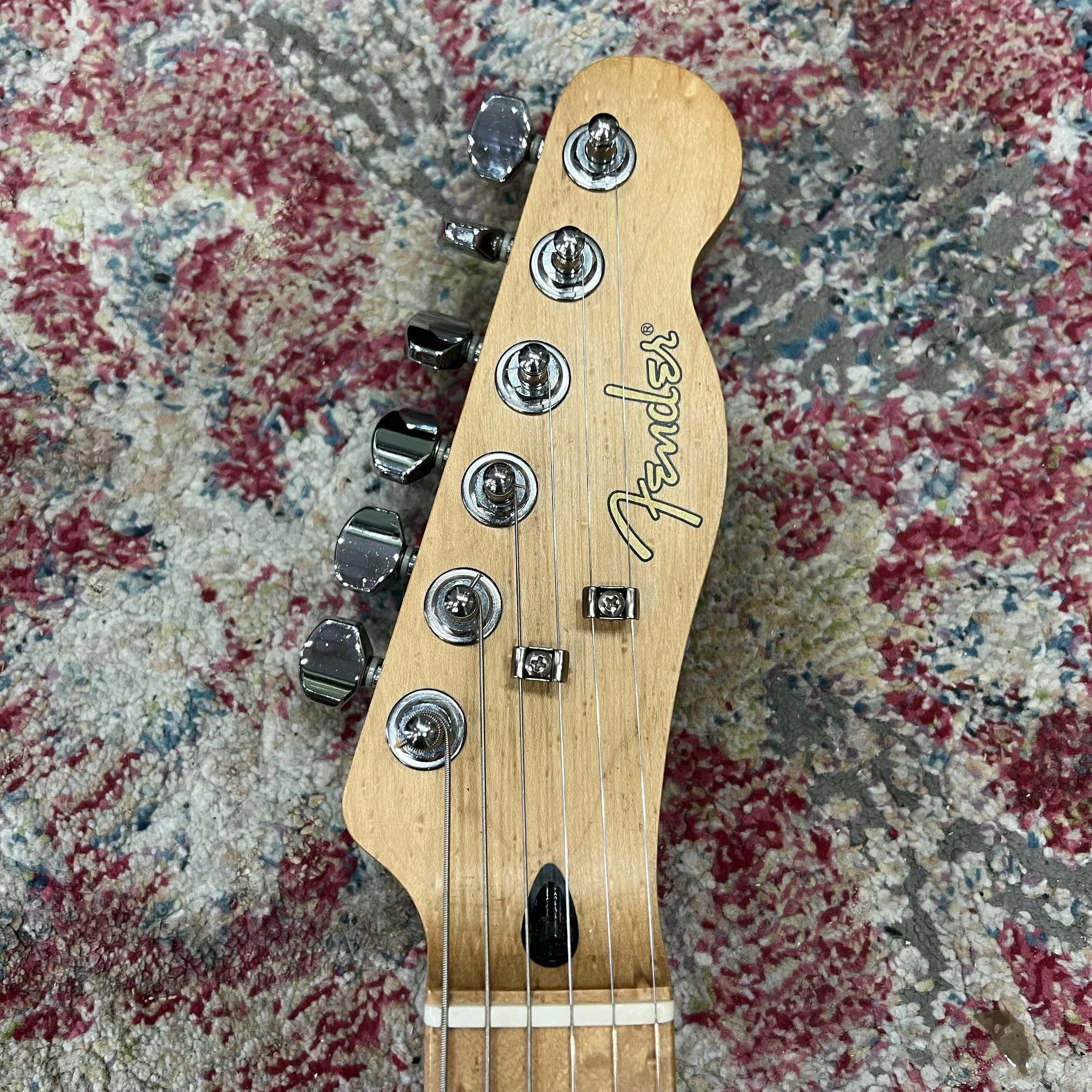 FenderTelecasterblack_06.jpeg