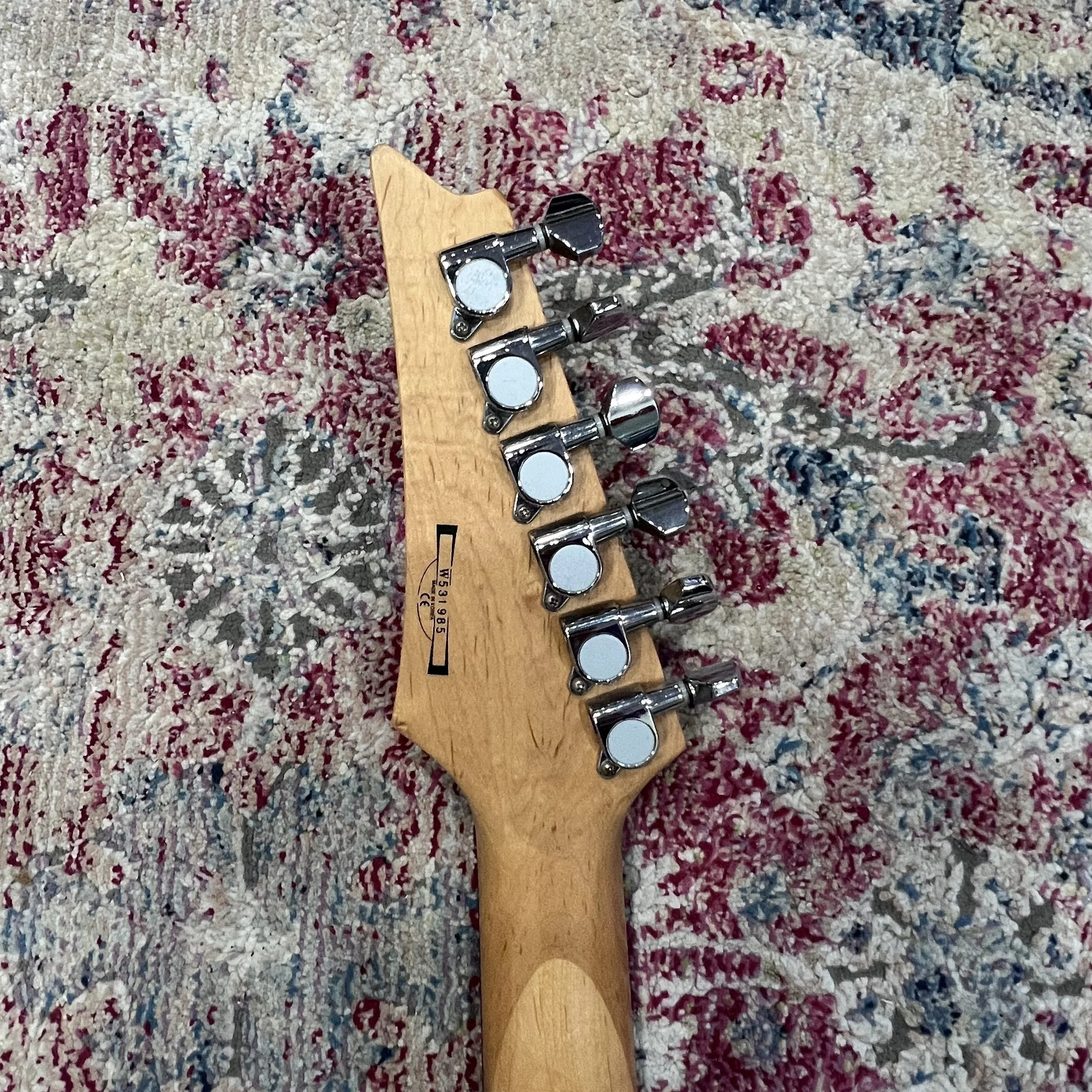 Ibanez SA Series_Cosmicgreyblack_010.jpeg