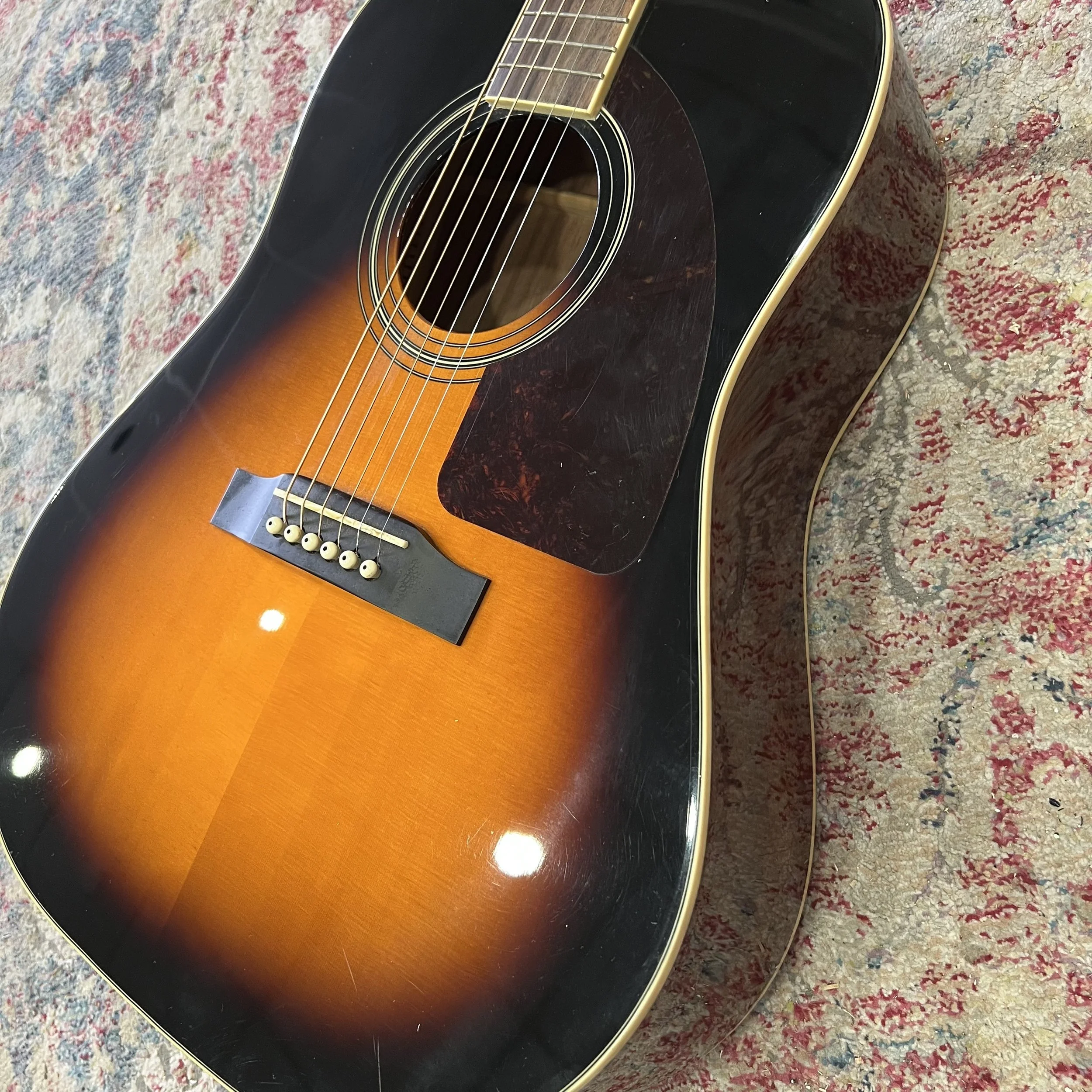 Epiphone-AJ220S-VintageSunburst-Acoustic-Guitar-03.jpeg