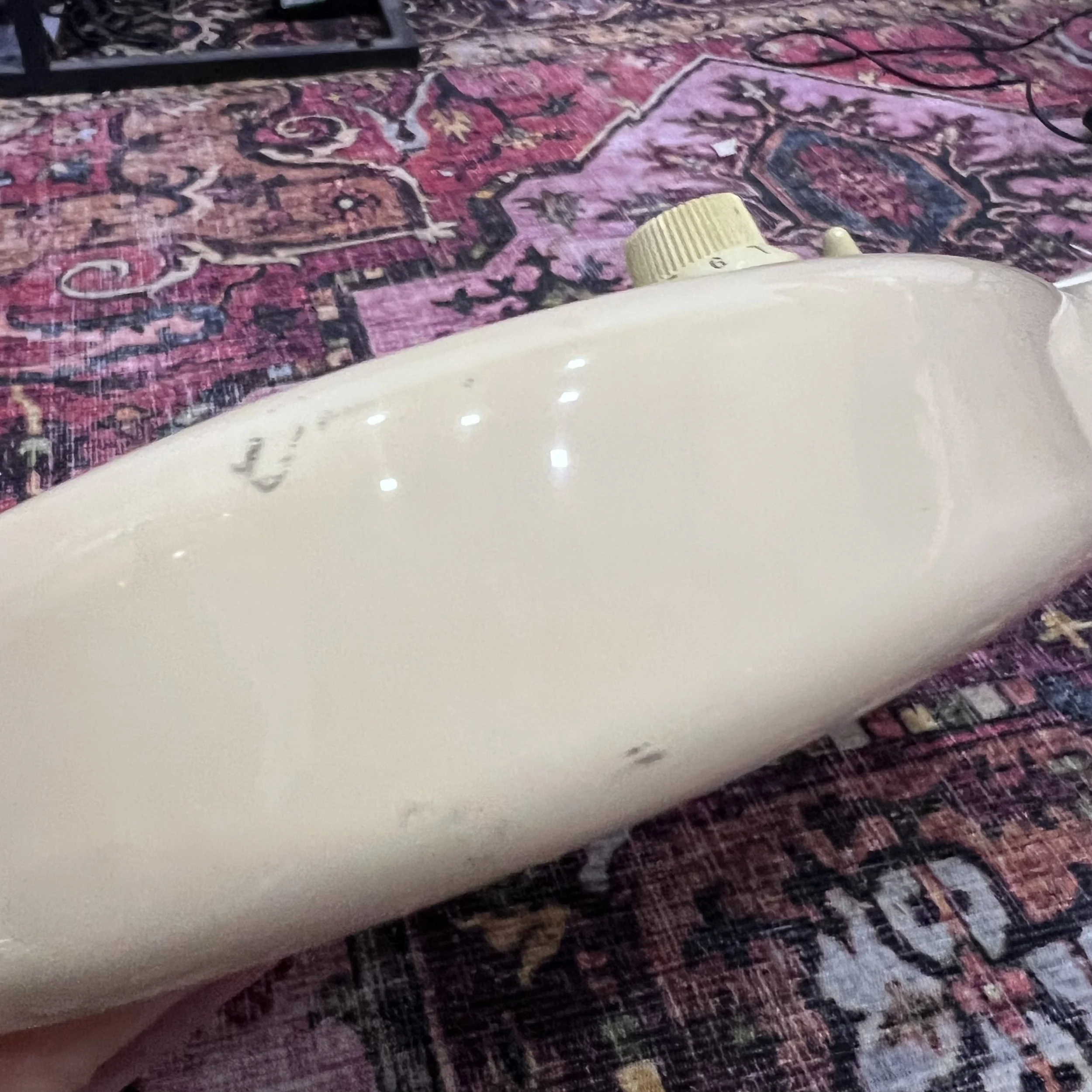 FenderSquier SeriesStratocasterAgedArctic White_011.jpeg