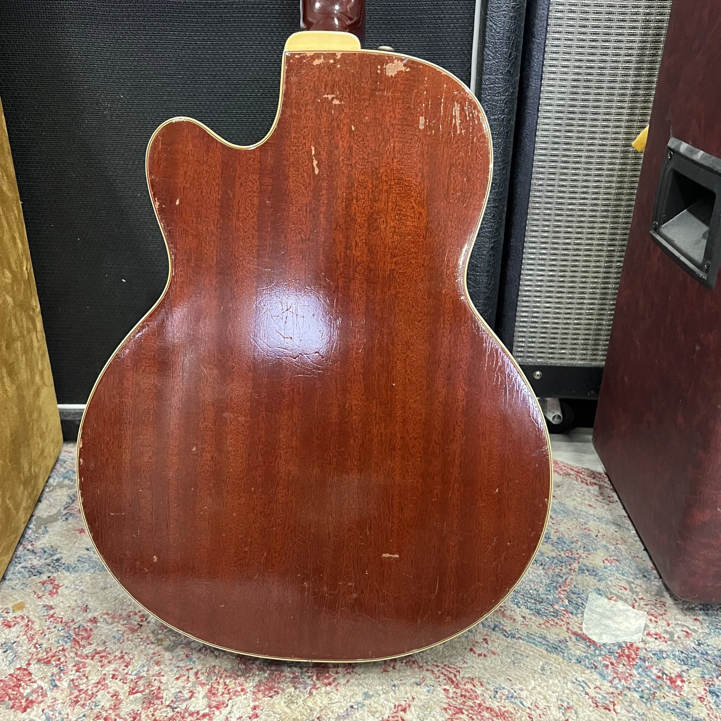 Guild-MK85-Mark1-Electric-Bass-Guitar-Sunburst-06.jpeg