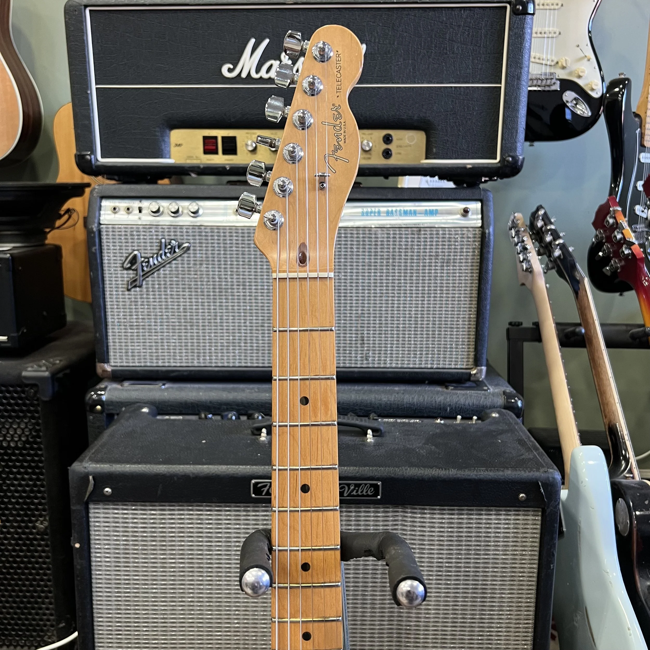 Fender-Telecaster-USA-Electric-Guitar-OceanTurquiose-03.jpeg