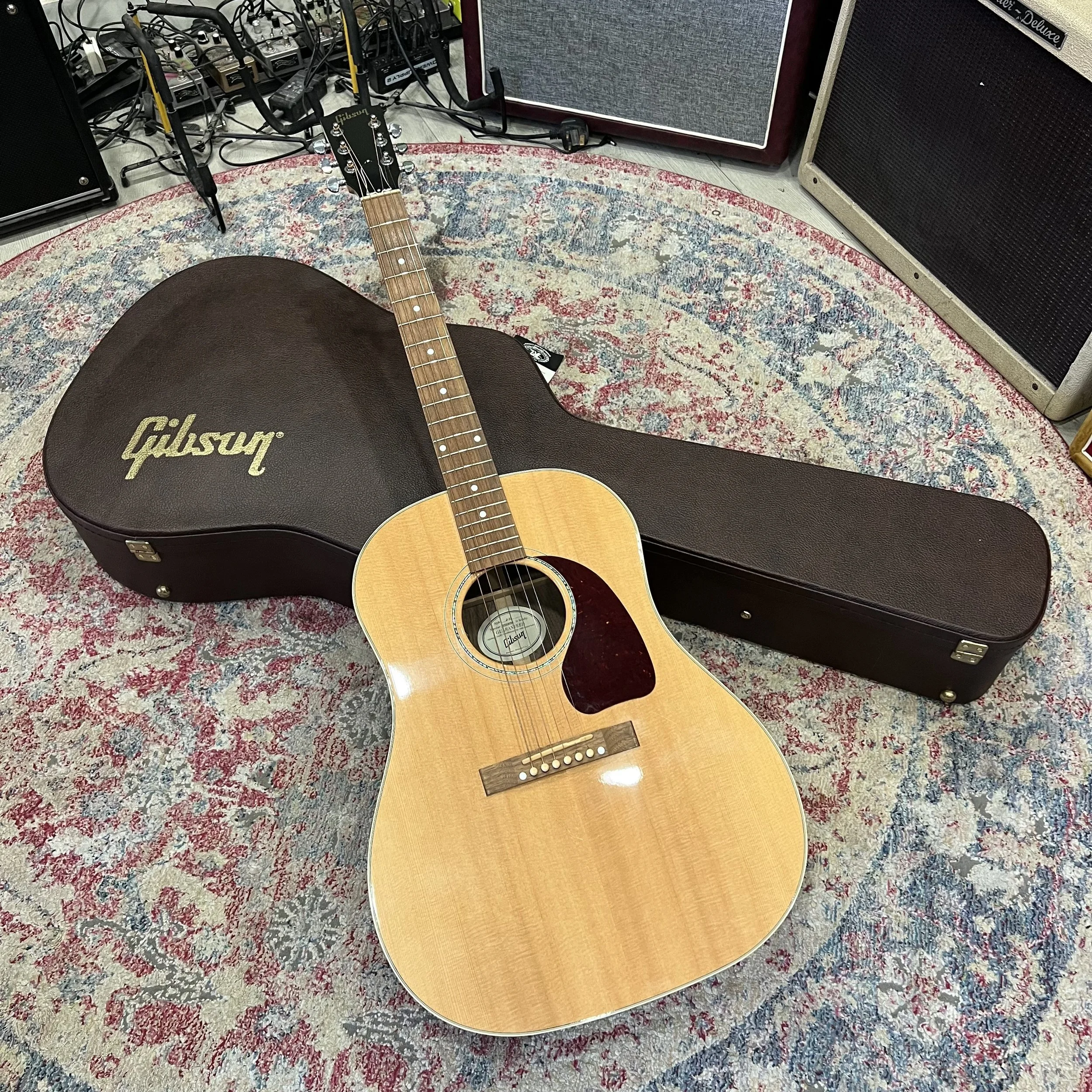 Gibson-J15-Acoustic-Guitar-Antique-Natural-012.jpeg