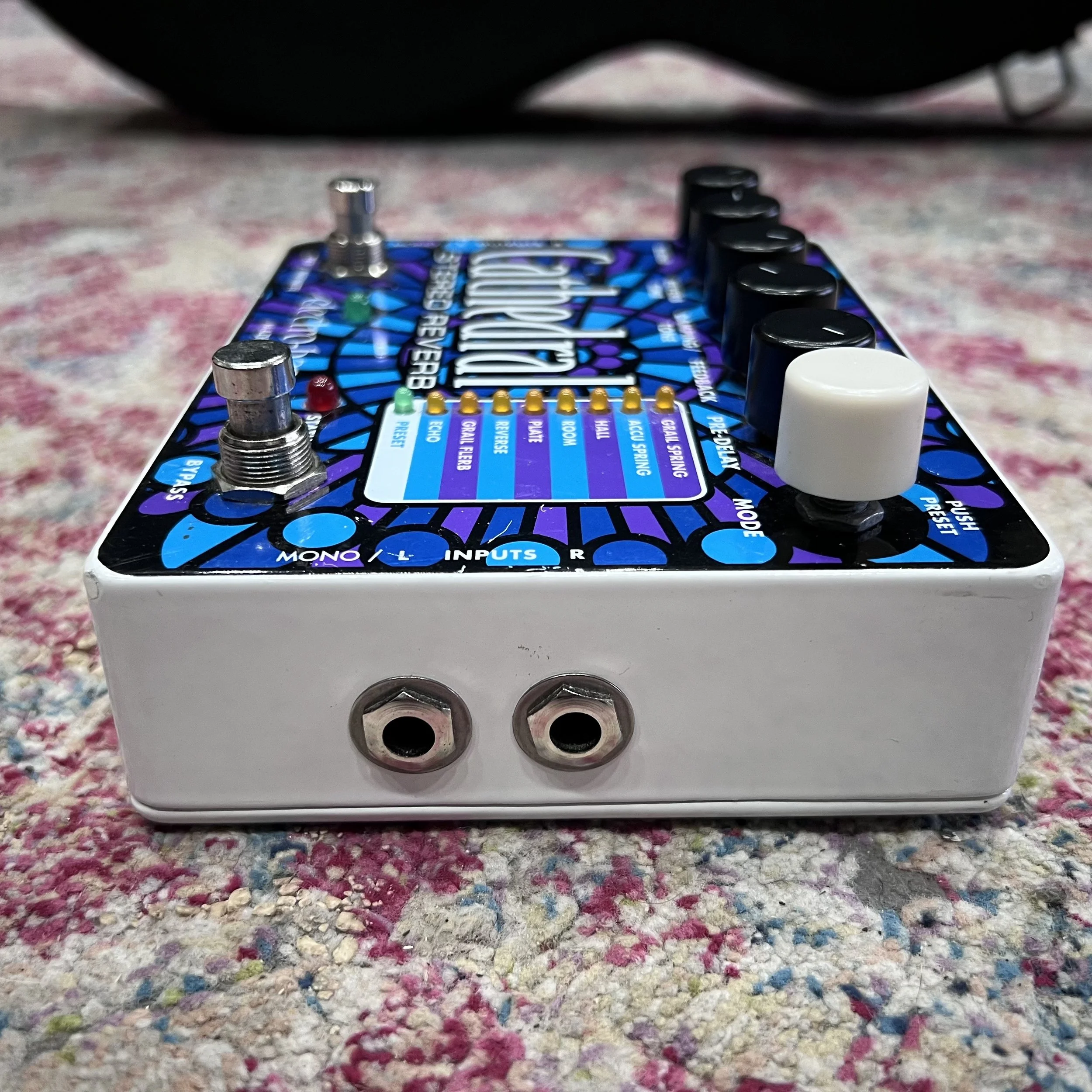 ElectroHarmonixCathedralStereoReverbpedal_03.jpeg