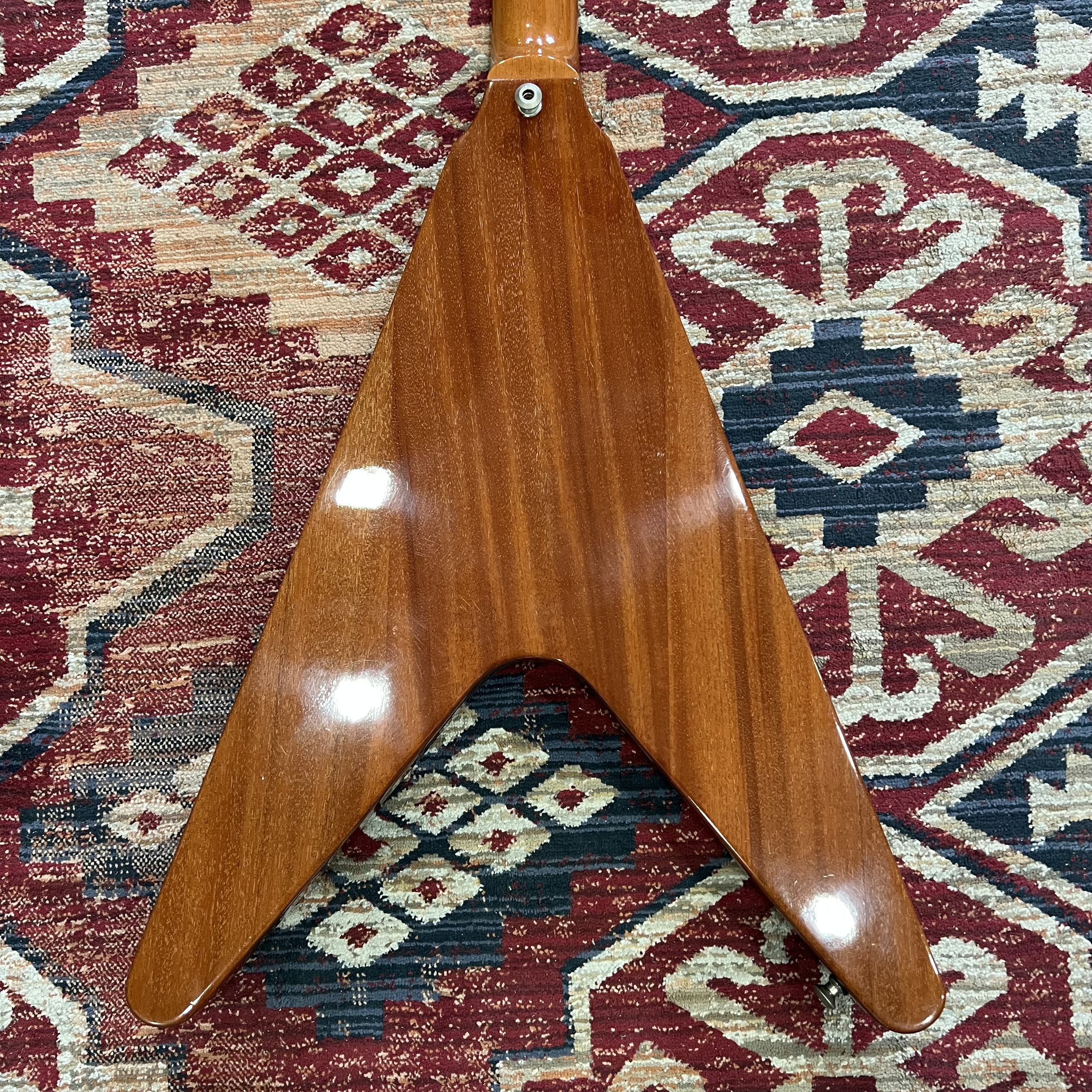 Gibson-FlyingV-Natural-09.jpeg