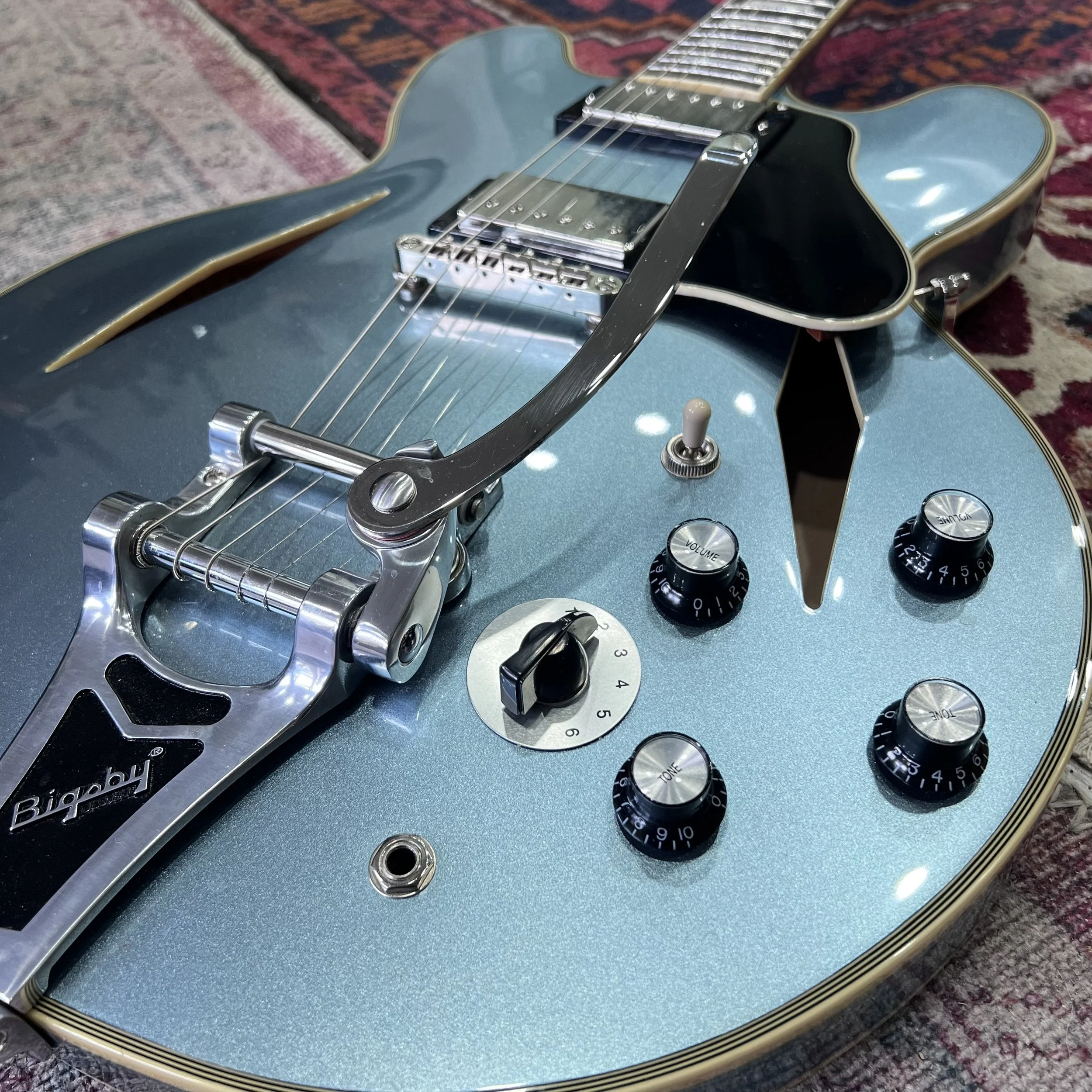 Epiphone Shinichi Ubukata ES355_08.jpeg