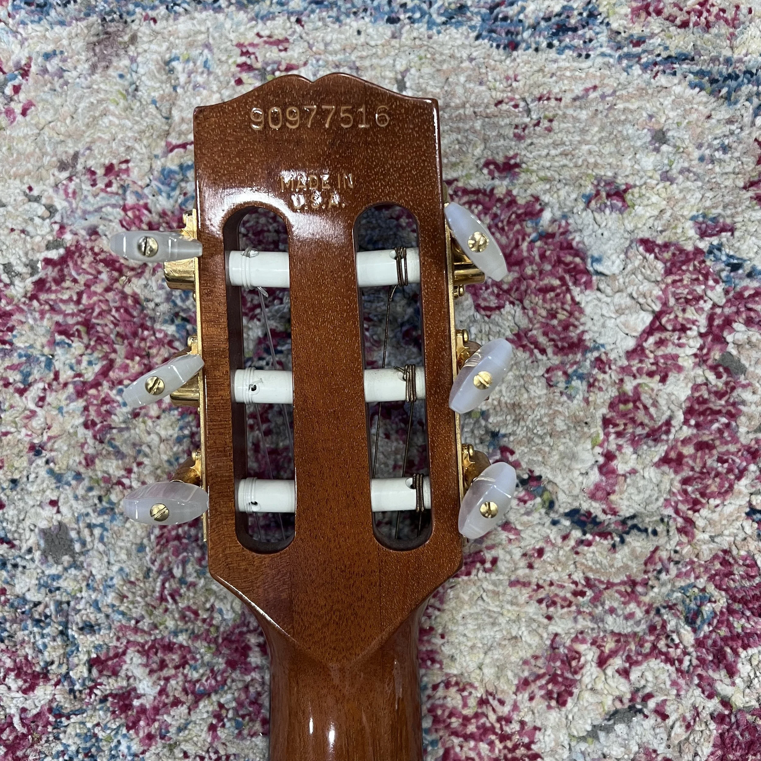 Gibson Chet Atkins SST solid-body acoustic_015.jpeg