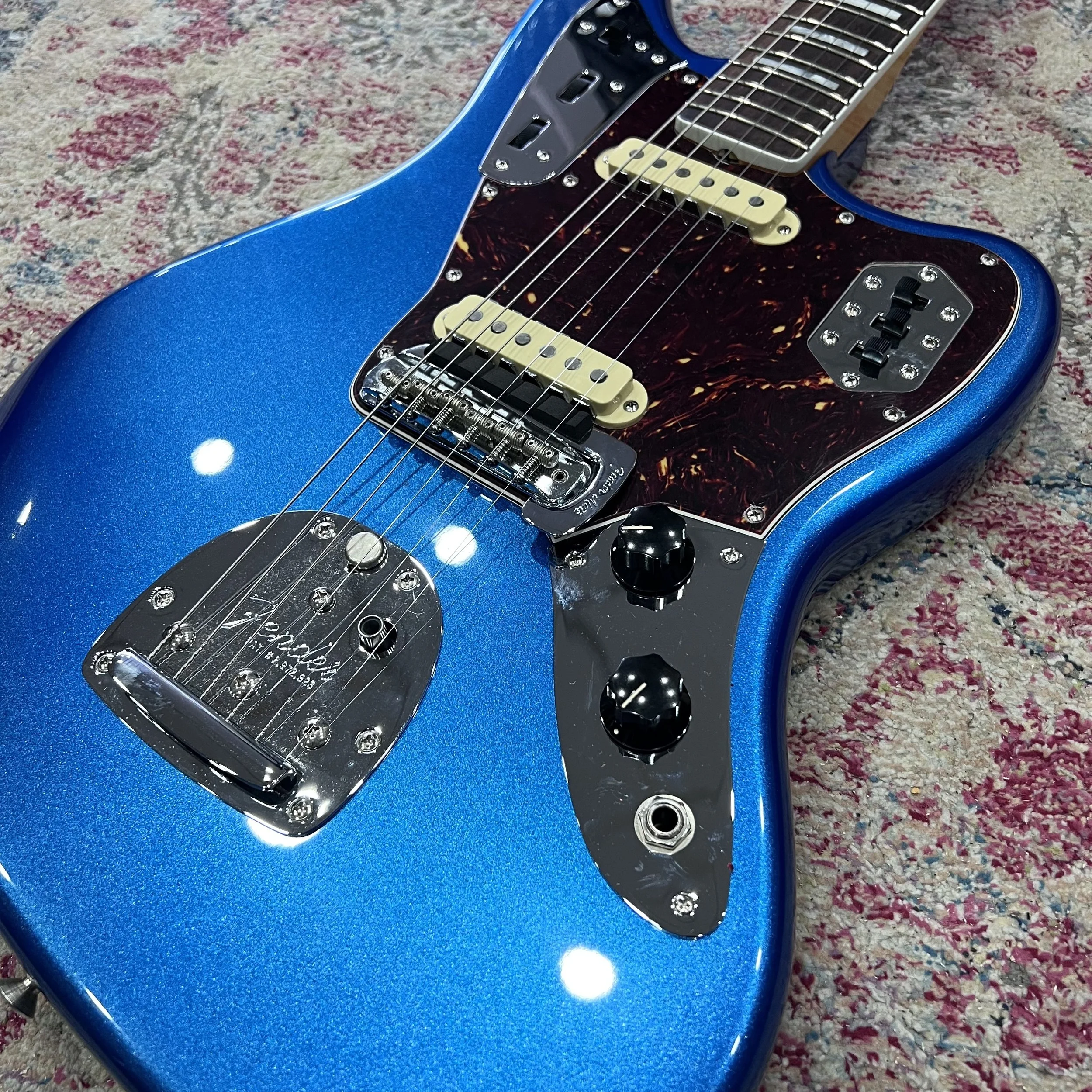 FenderJaguar60MysticBlue_09.jpeg