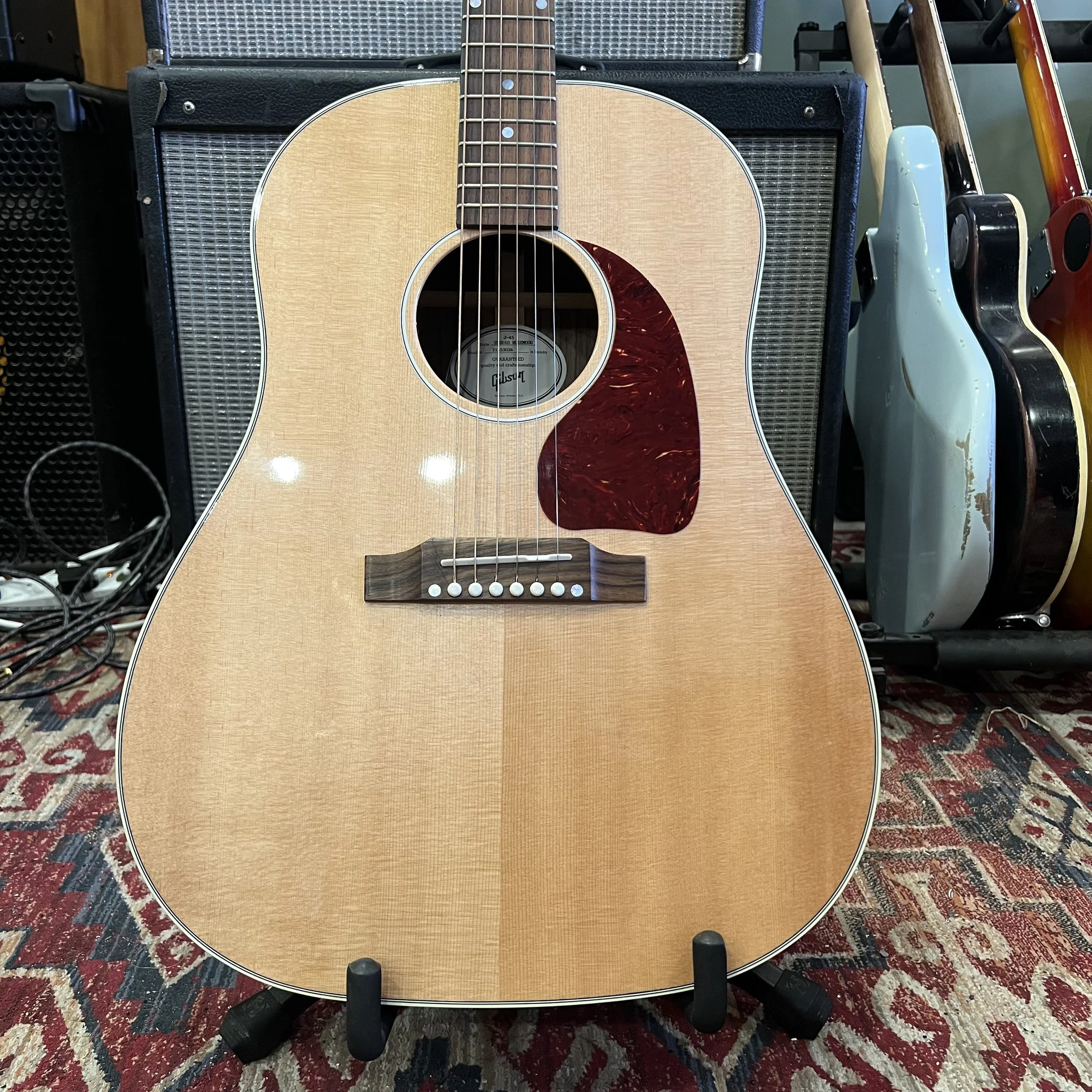 Gibson-J45-Studio-Rosewood-Acoustic-Guitar-02.jpeg