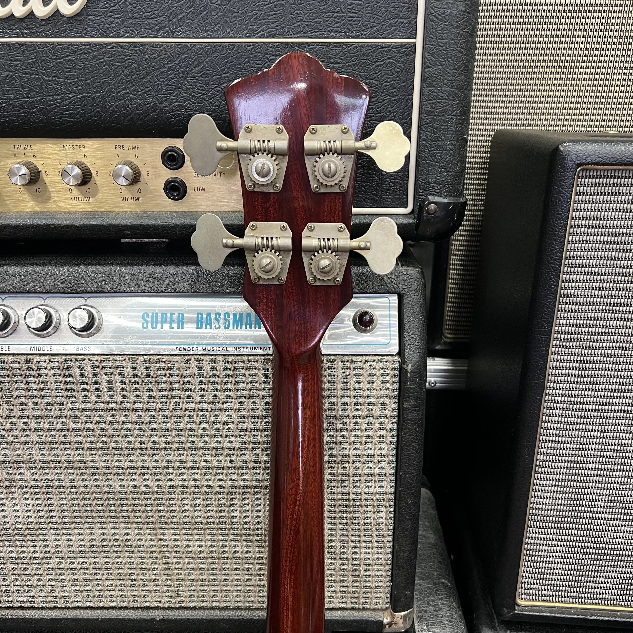 Guild-MK85-Mark1-Electric-Bass-Guitar-Sunburst-07.jpeg