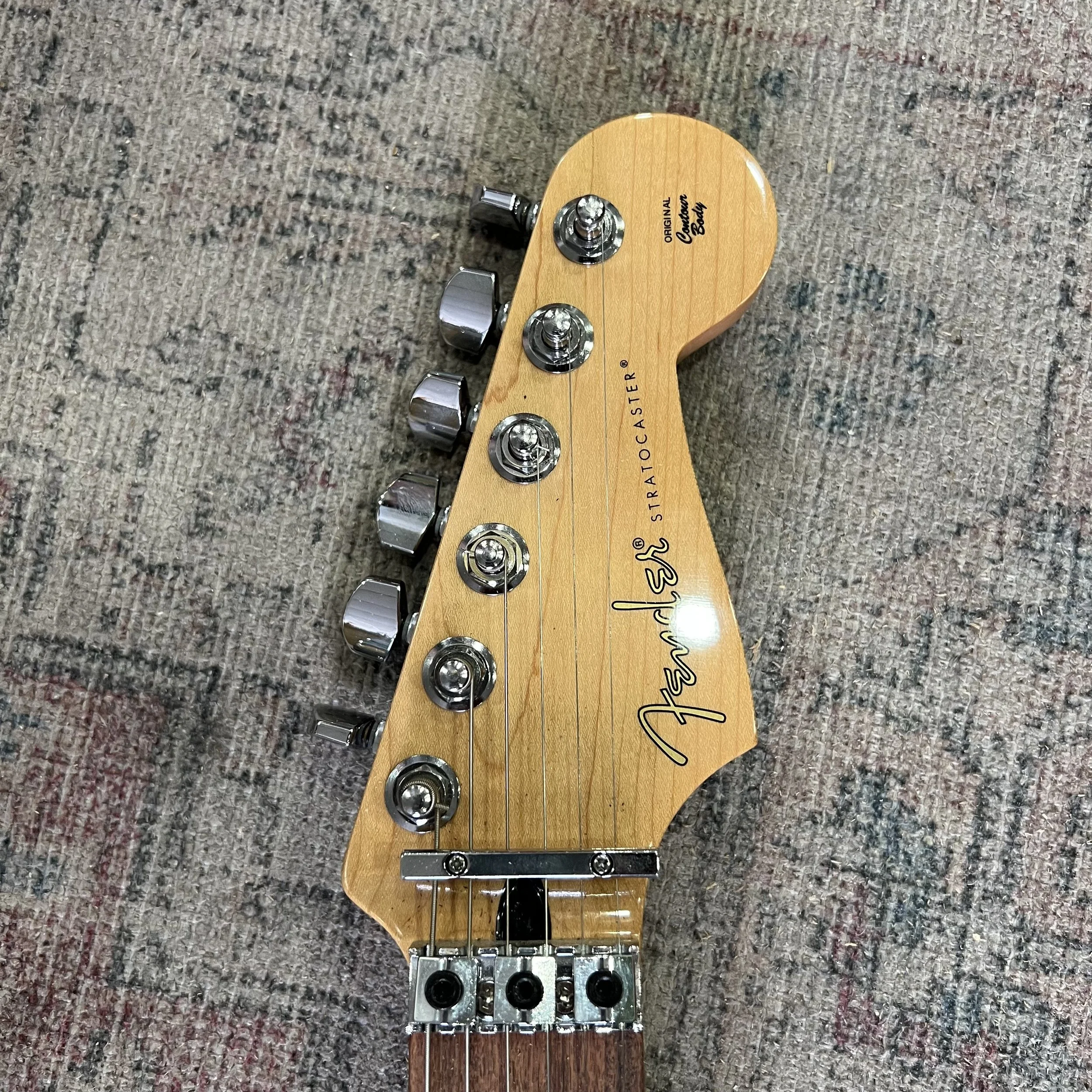 Fender-Stratocaster-MIM-Electric-Guitar-Sunburst-07.jpeg
