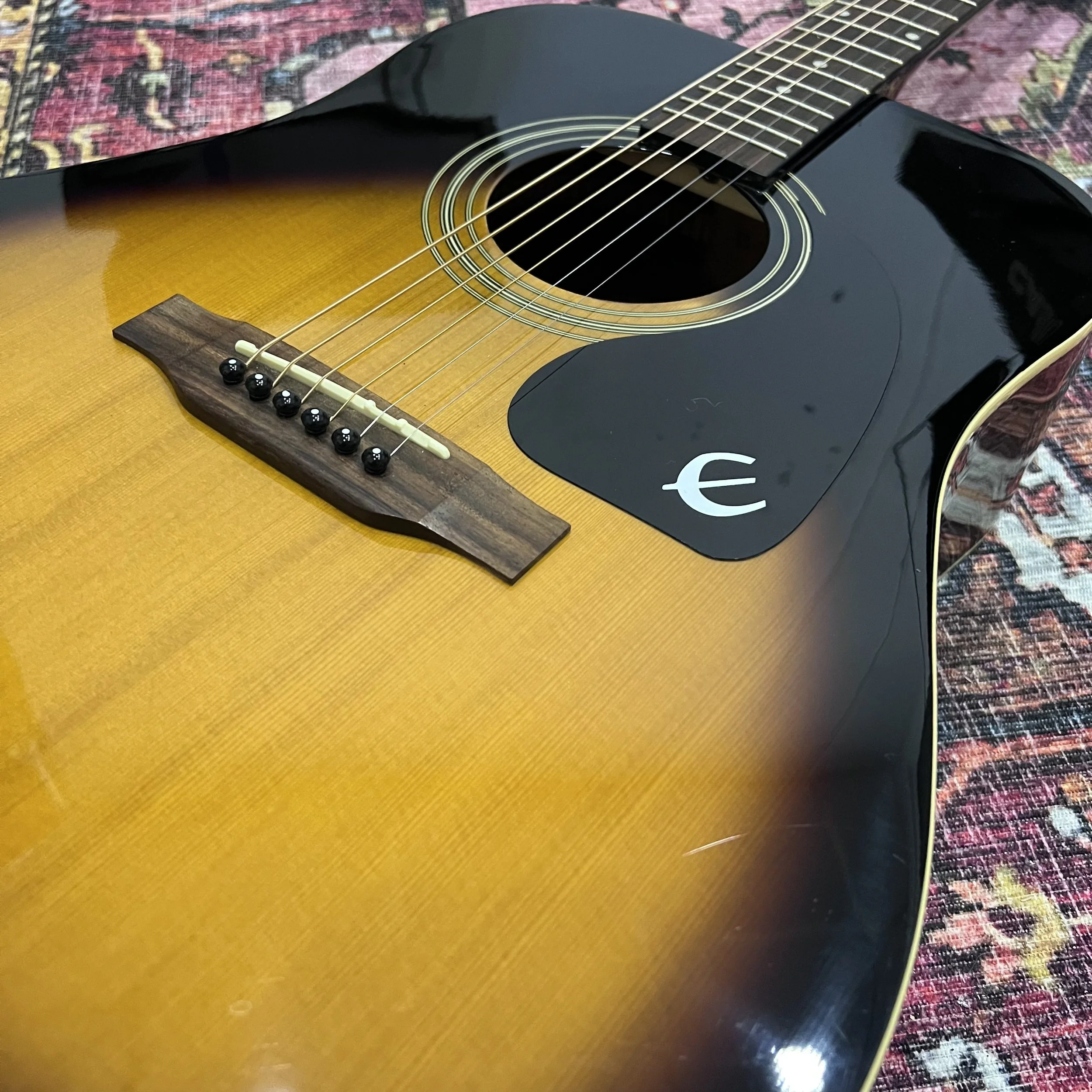 EpiphoneDR100acousticguitarVintageSunburst_03.jpeg