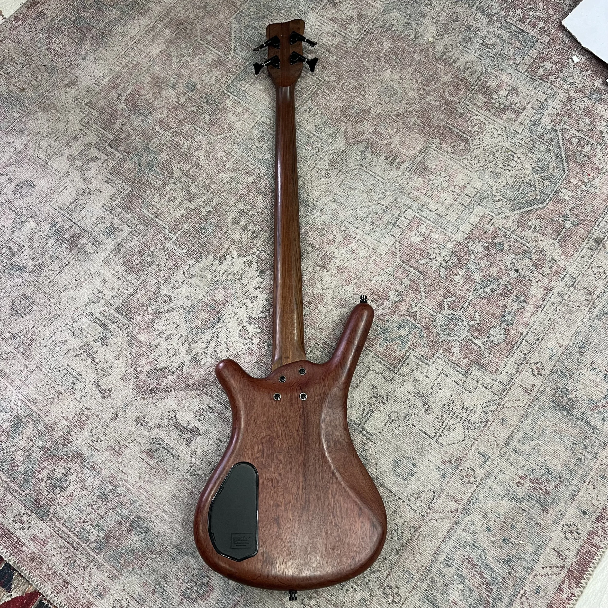 Warwick-Corvette-Standard-Bass-Natural-09.jpeg