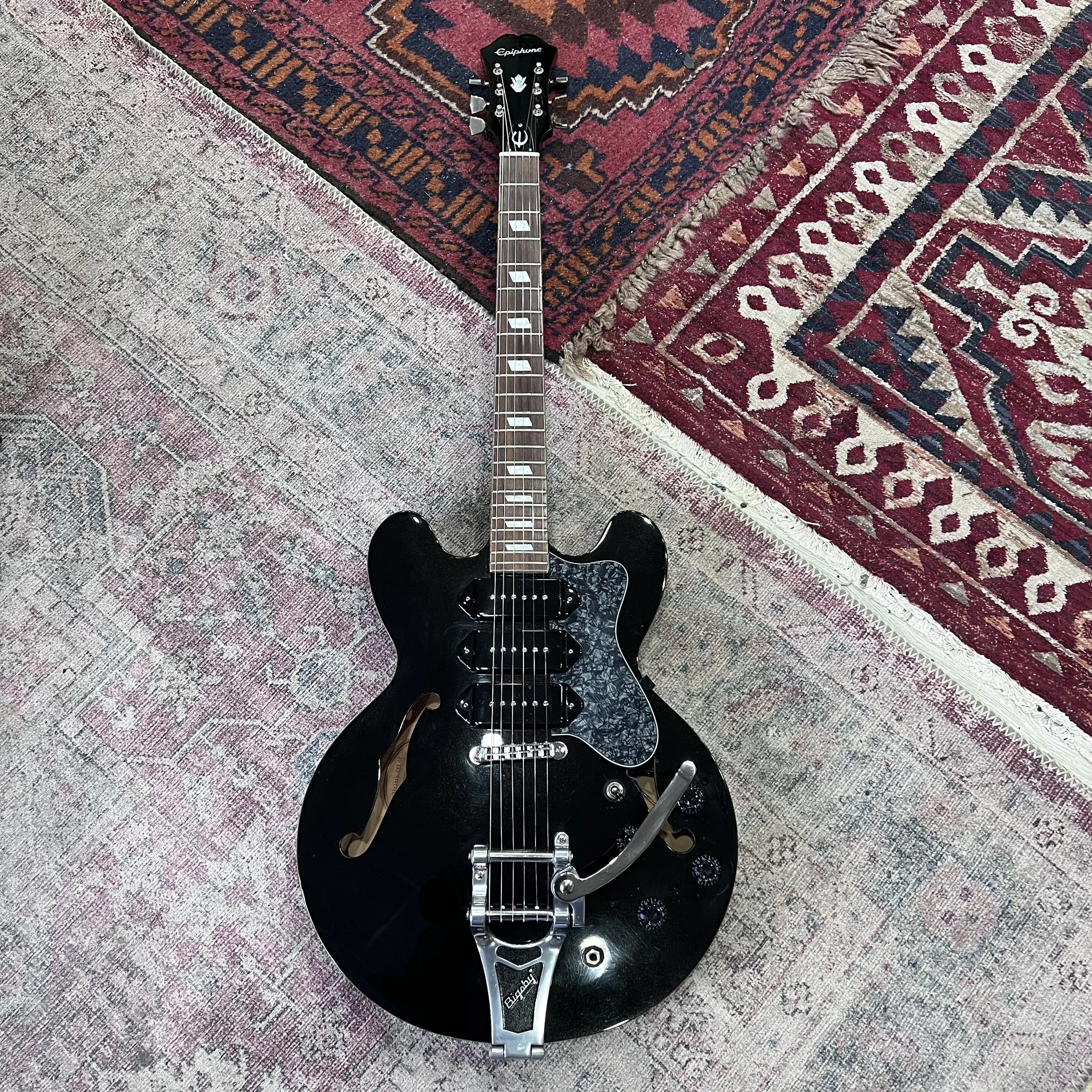 epiphone Riviera p93 BP_01.jpeg