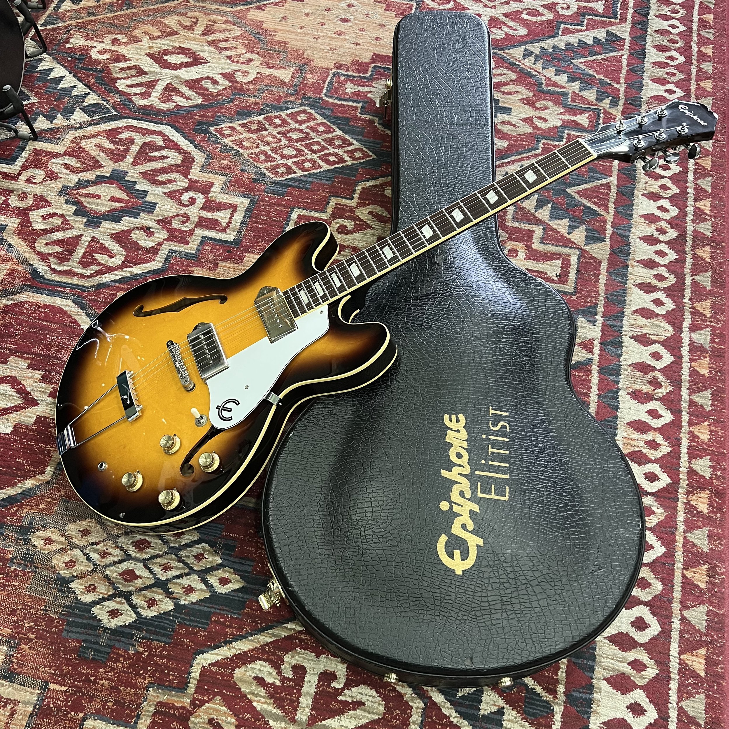 Epiphone-Elitist-1965-Casino-VintageSunburst-03.jpeg