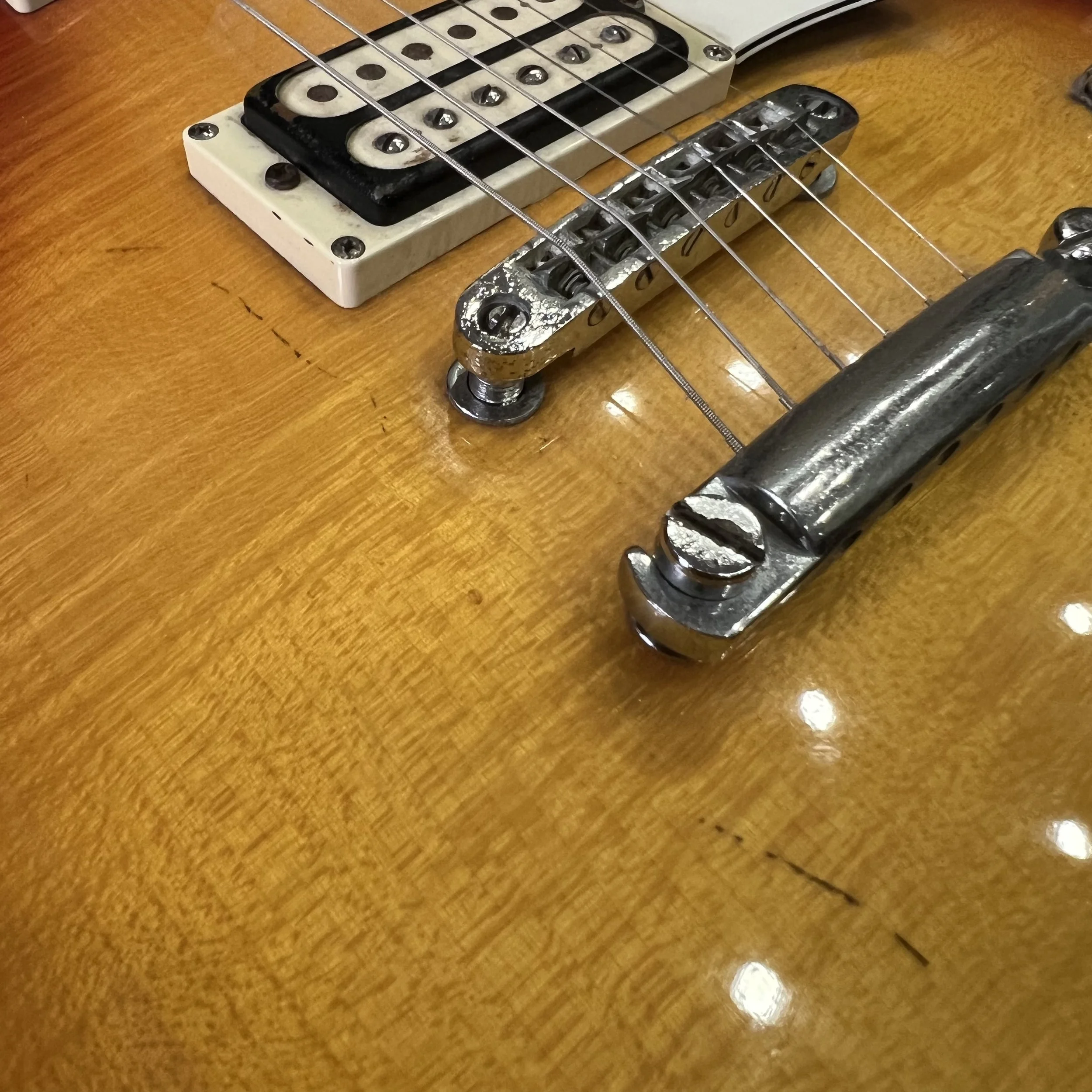 Greco-Custom-Electric-Guitar-CherrySunburst-015.jpeg