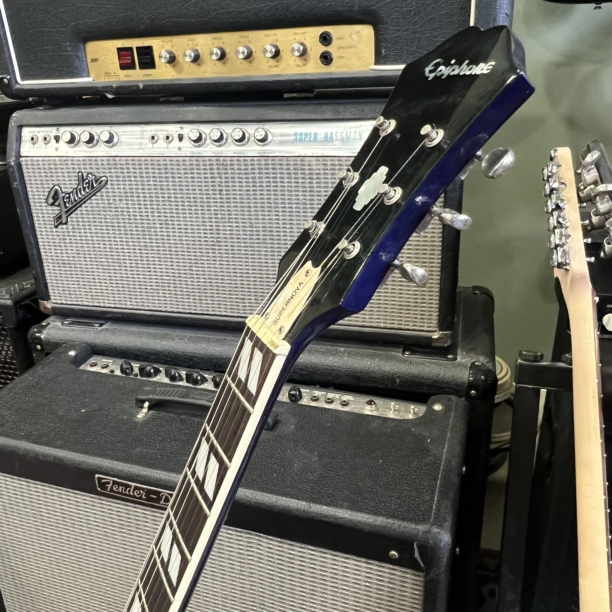 Epiphone-Supernova-Electric-Guitar-UnionJack-05.jpeg