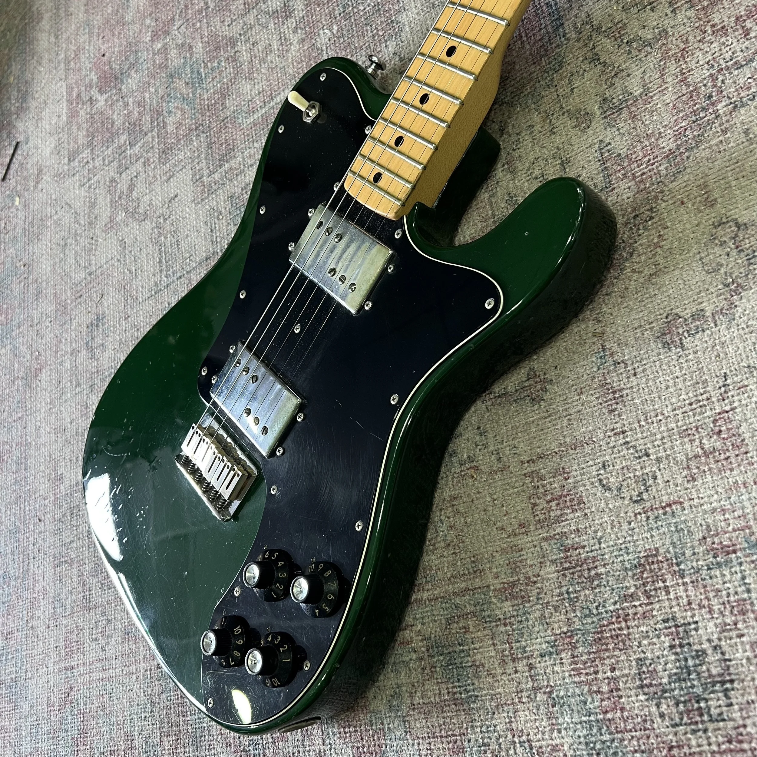 Fender-Telecaster-Deluxe-Metallic-green-Electric-Guitar-03.jpeg