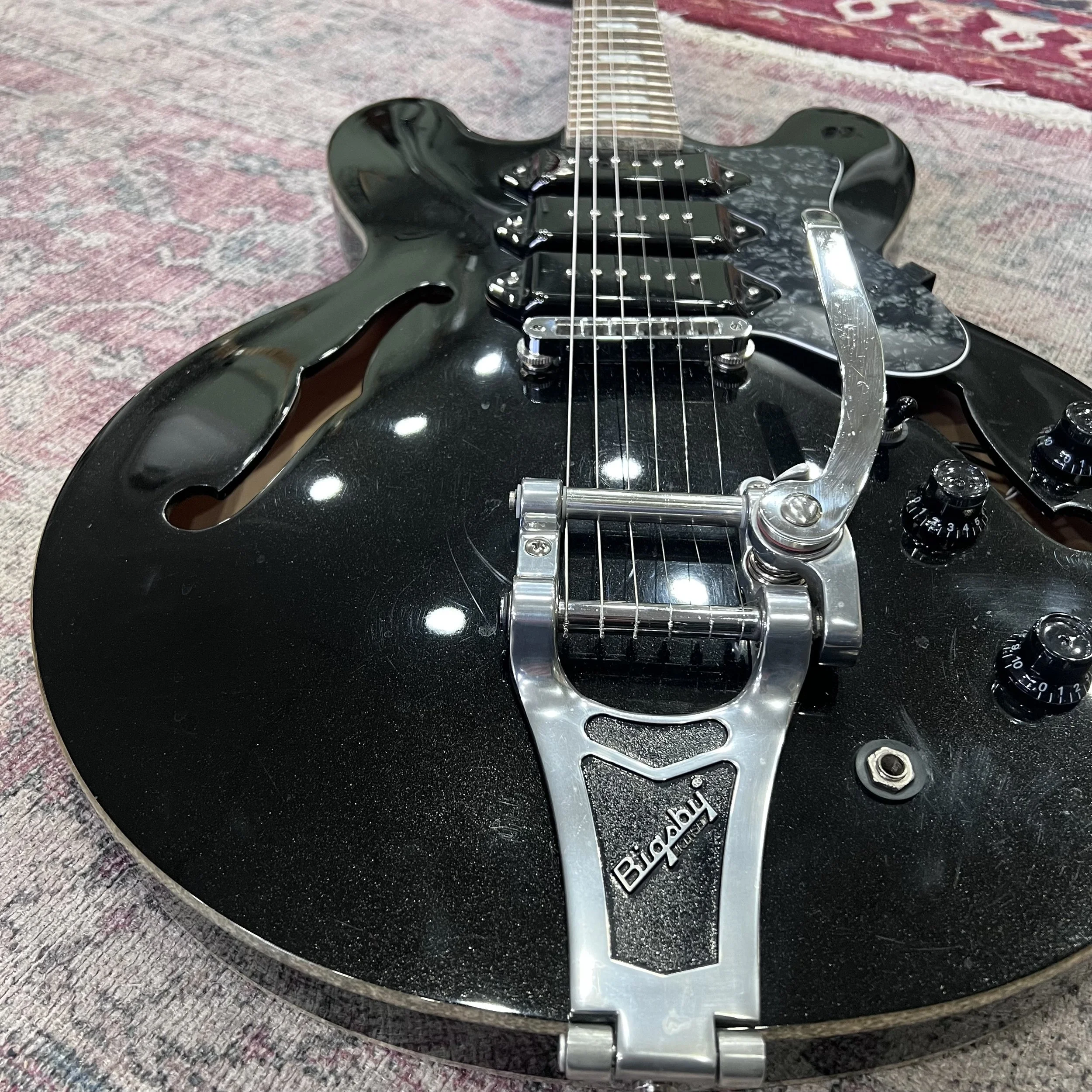 epiphone Riviera p93 BP_06.jpeg
