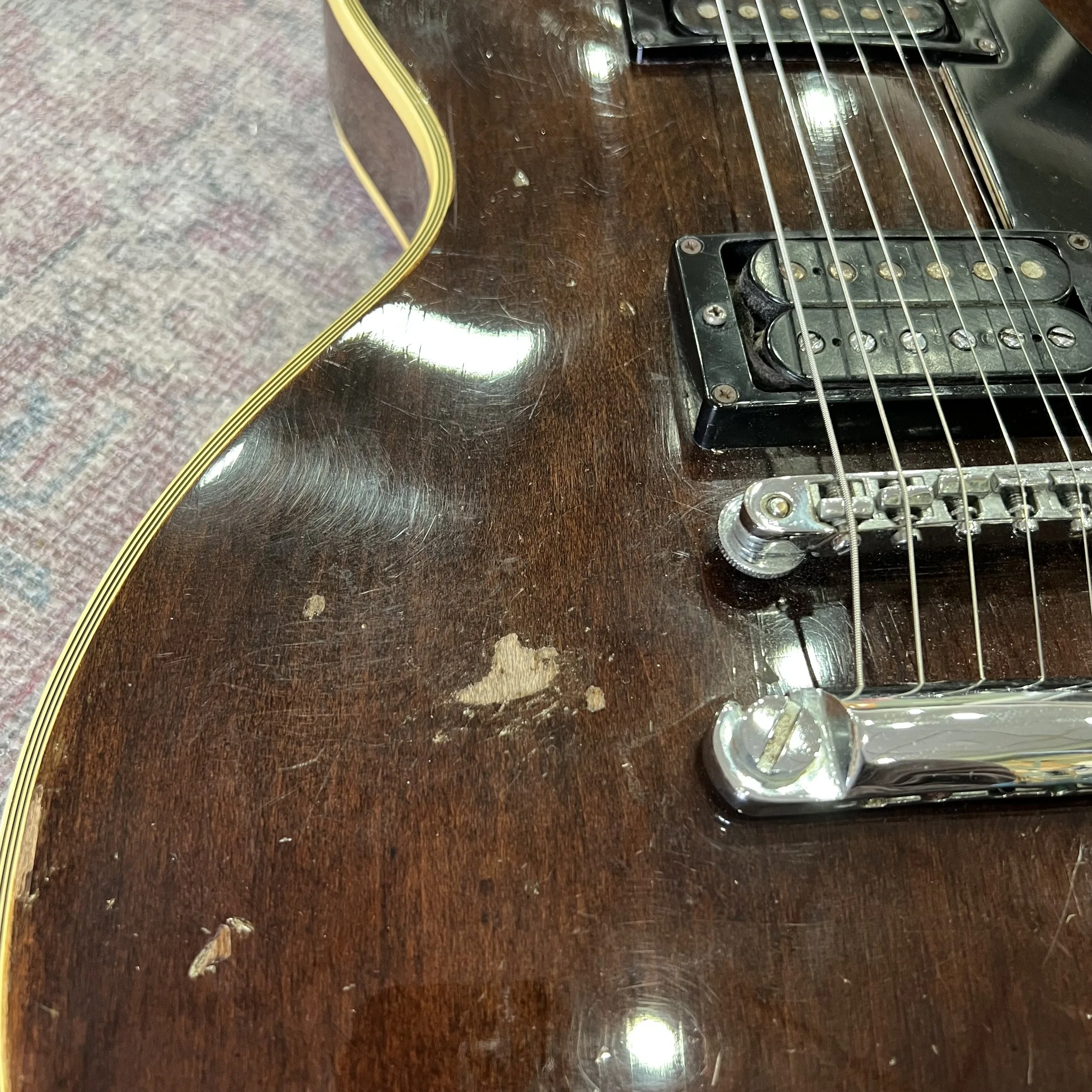 Gibson-Les-Paul-Custom-Vintage-Electric-Guitar-Walnut-029.jpeg