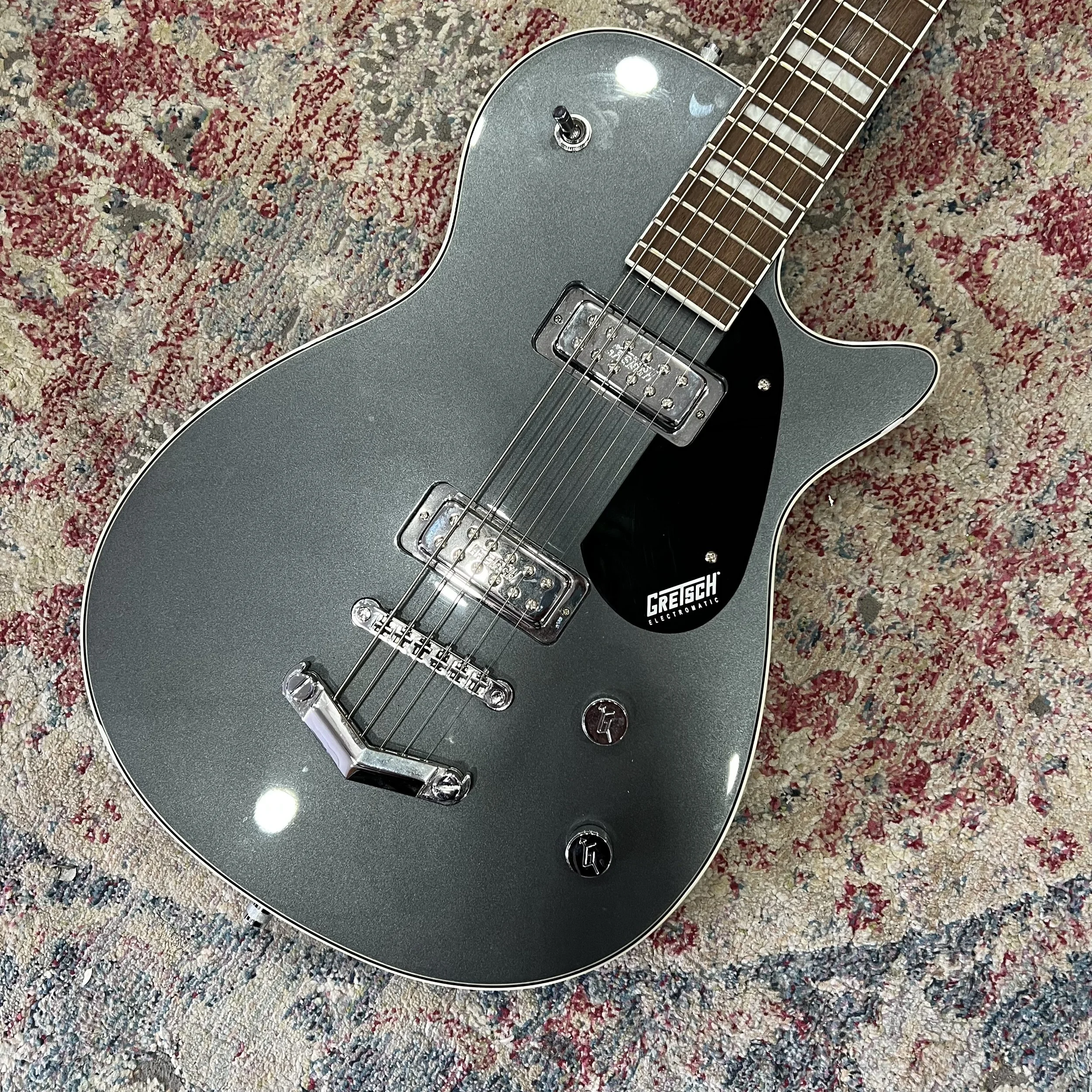 GretschElectromaticGunmetal_02.jpeg