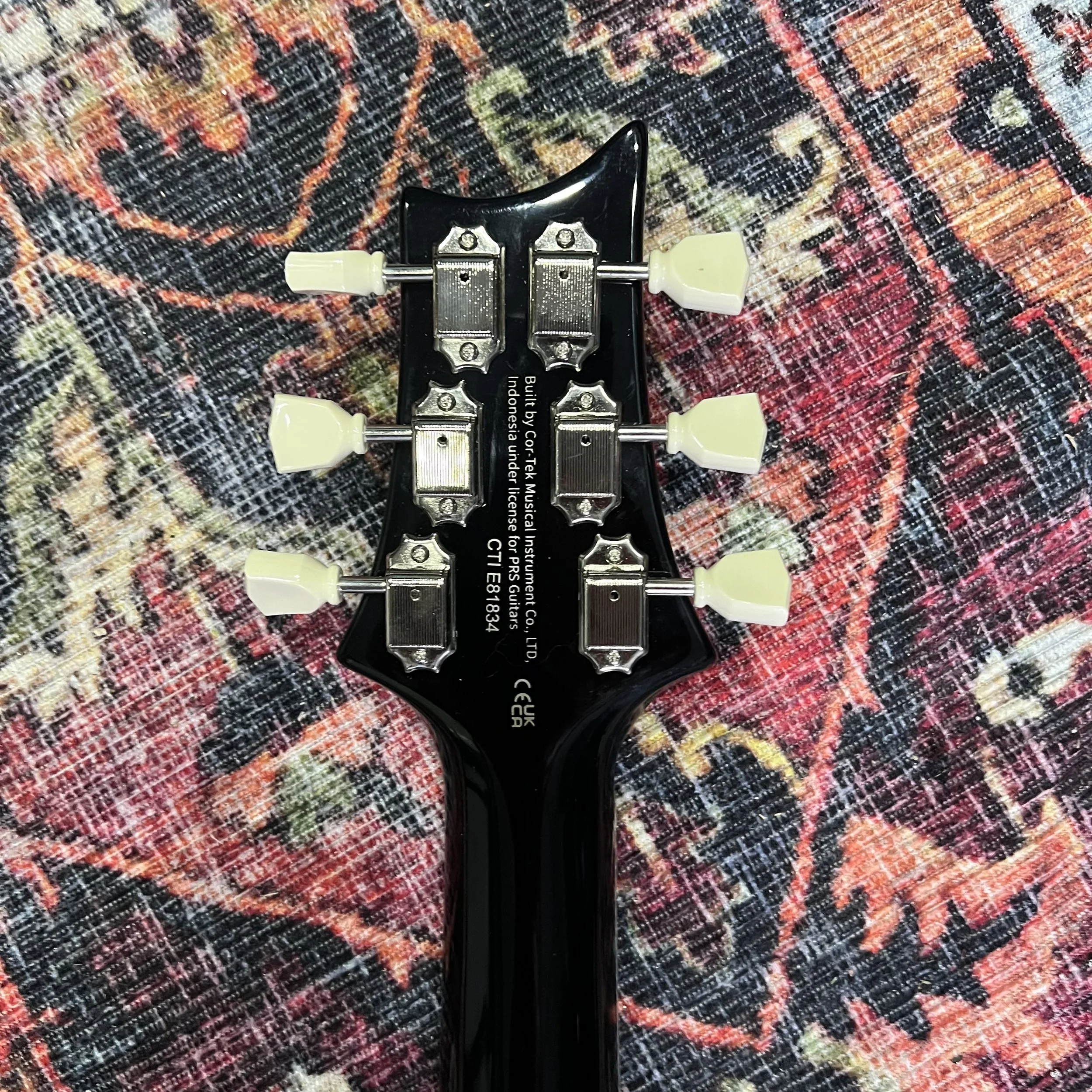 PRS-SE-McCarty-594-Tobacco-Burst-011.jpeg