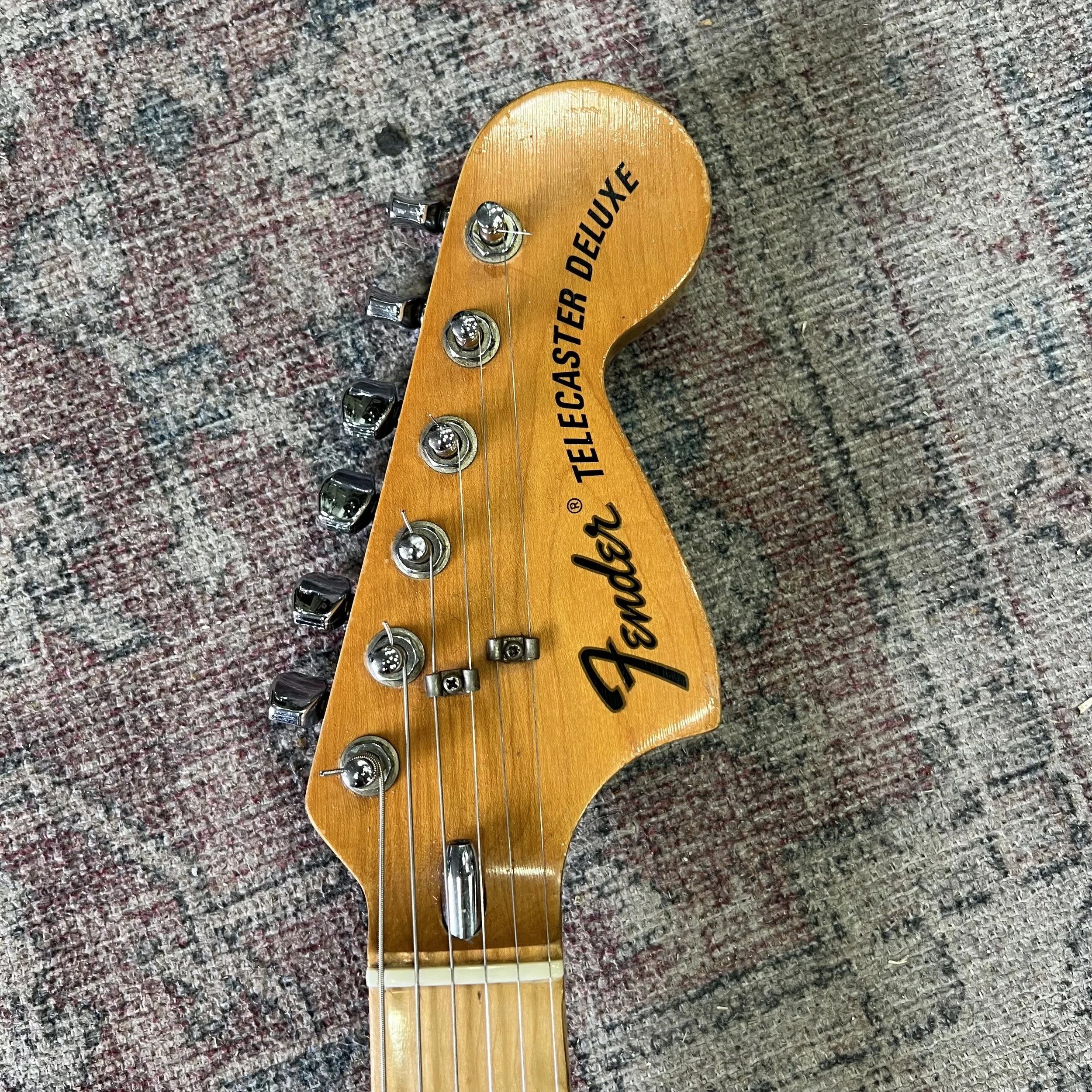 Fender-Telecaster-Deluxe-Metallic-green-Electric-Guitar-07.jpeg