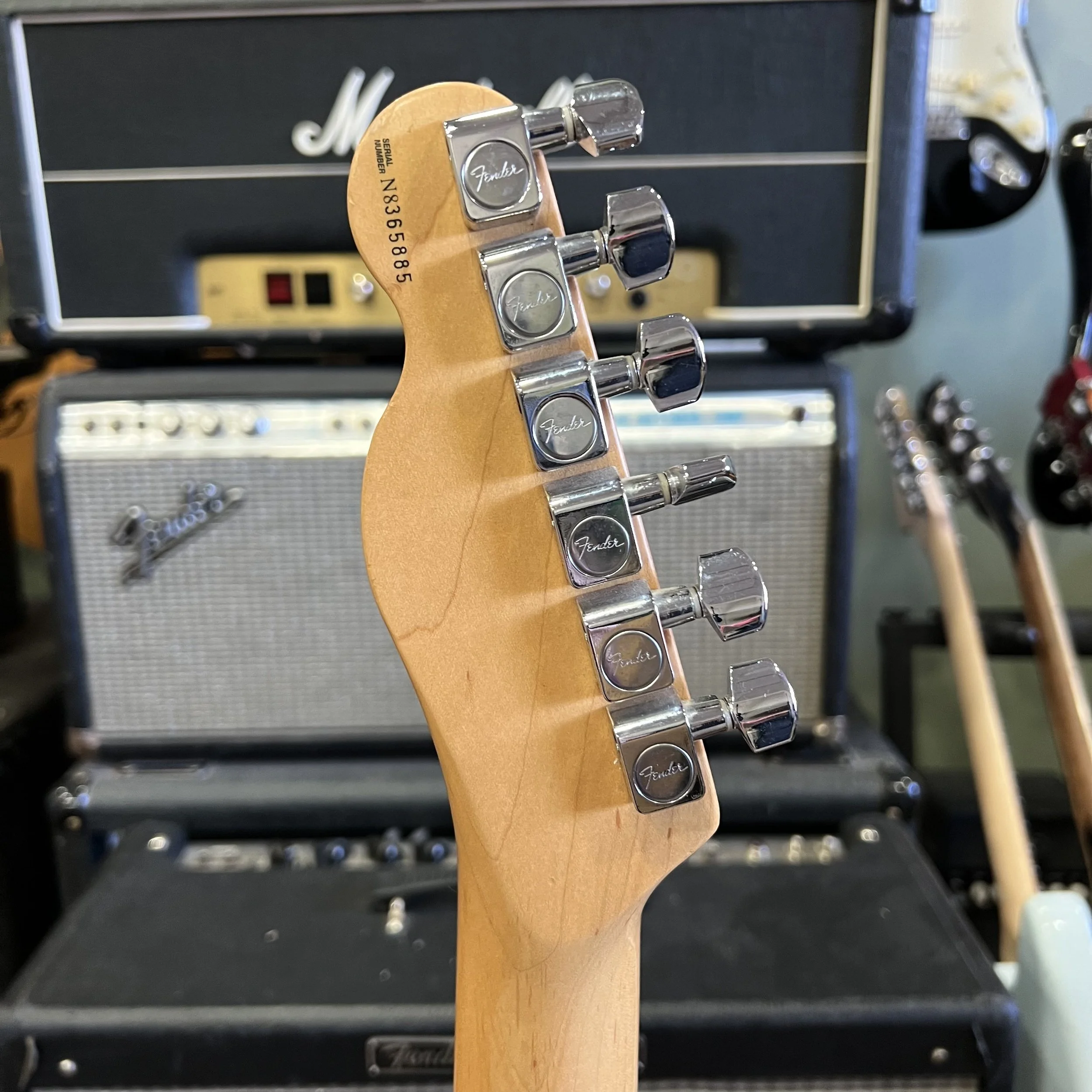 Fender-Telecaster-USA-Electric-Guitar-OceanTurquiose-09.jpeg