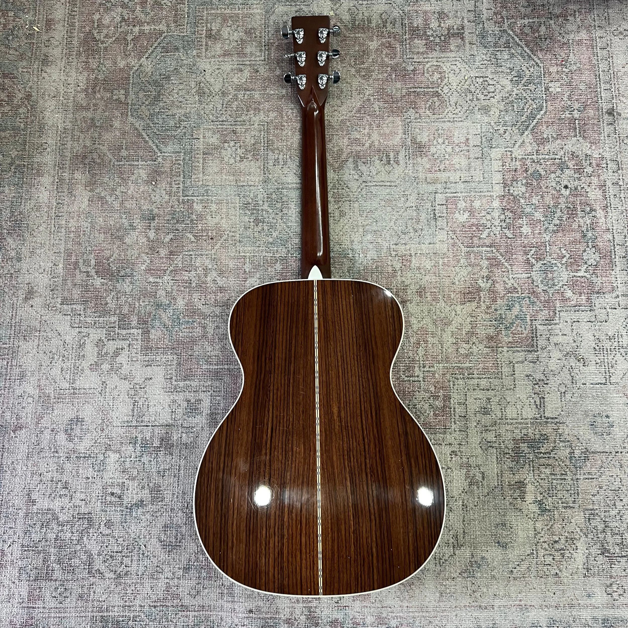 Martin&Co-00028-acoustic-natural-09.jpeg