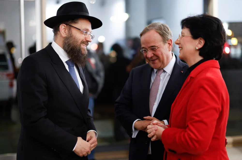 202310191859__ANL0189_ed .jpeg