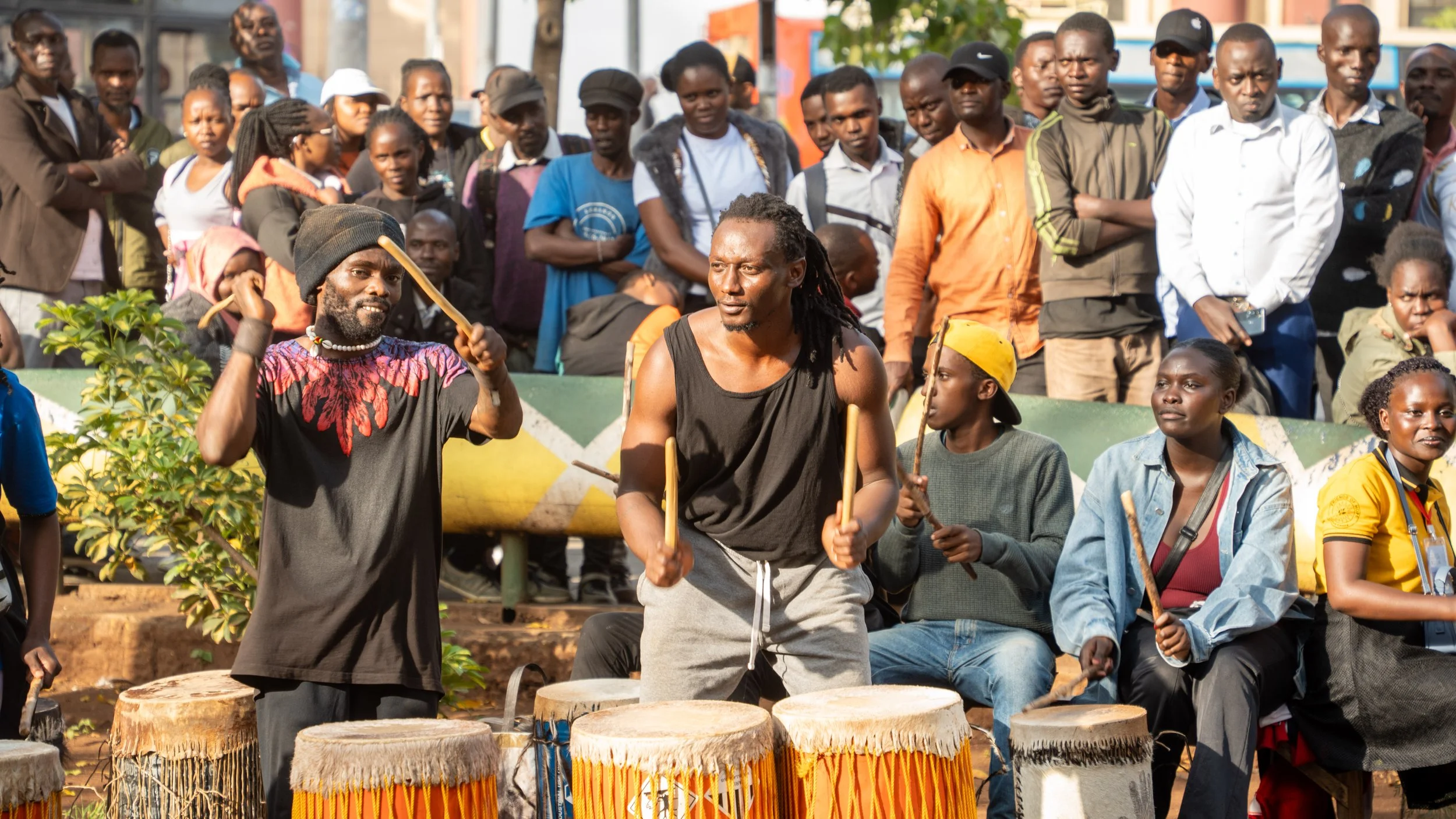 Street performance in Nairobi CBD 5 - Leadinho Ankh Chucrani.jpg