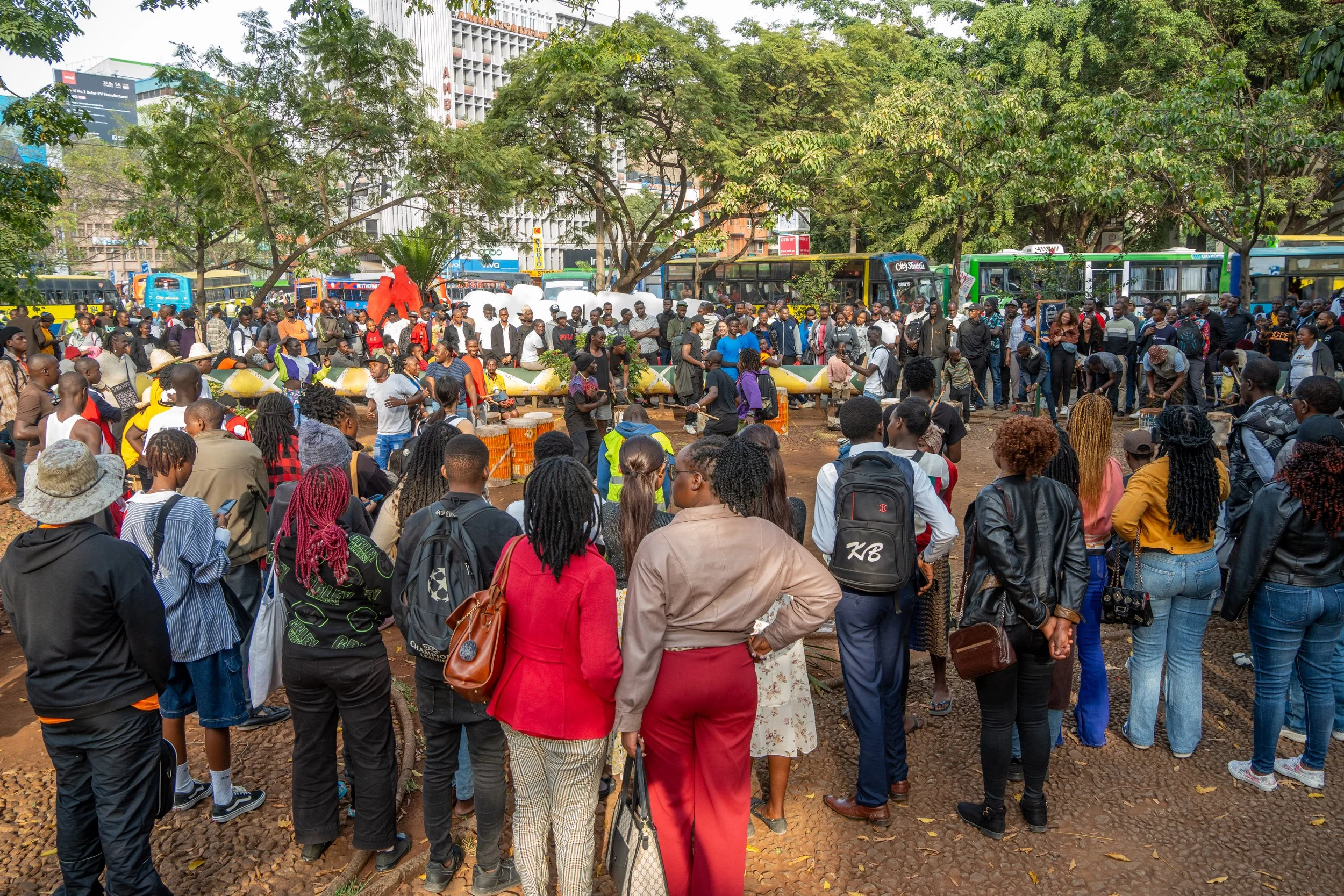 Street performance in Nairobi CBD 7.jpg