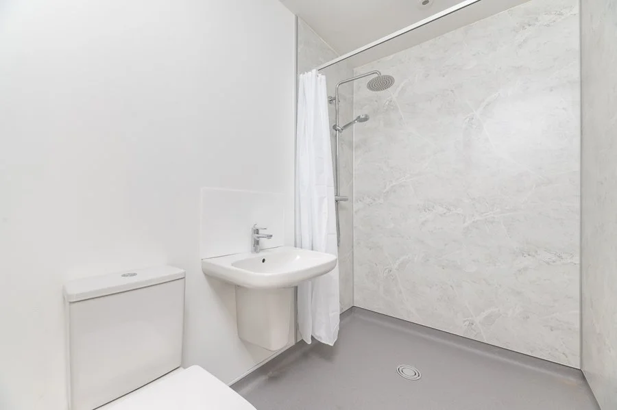 Cannon Court Bathroom