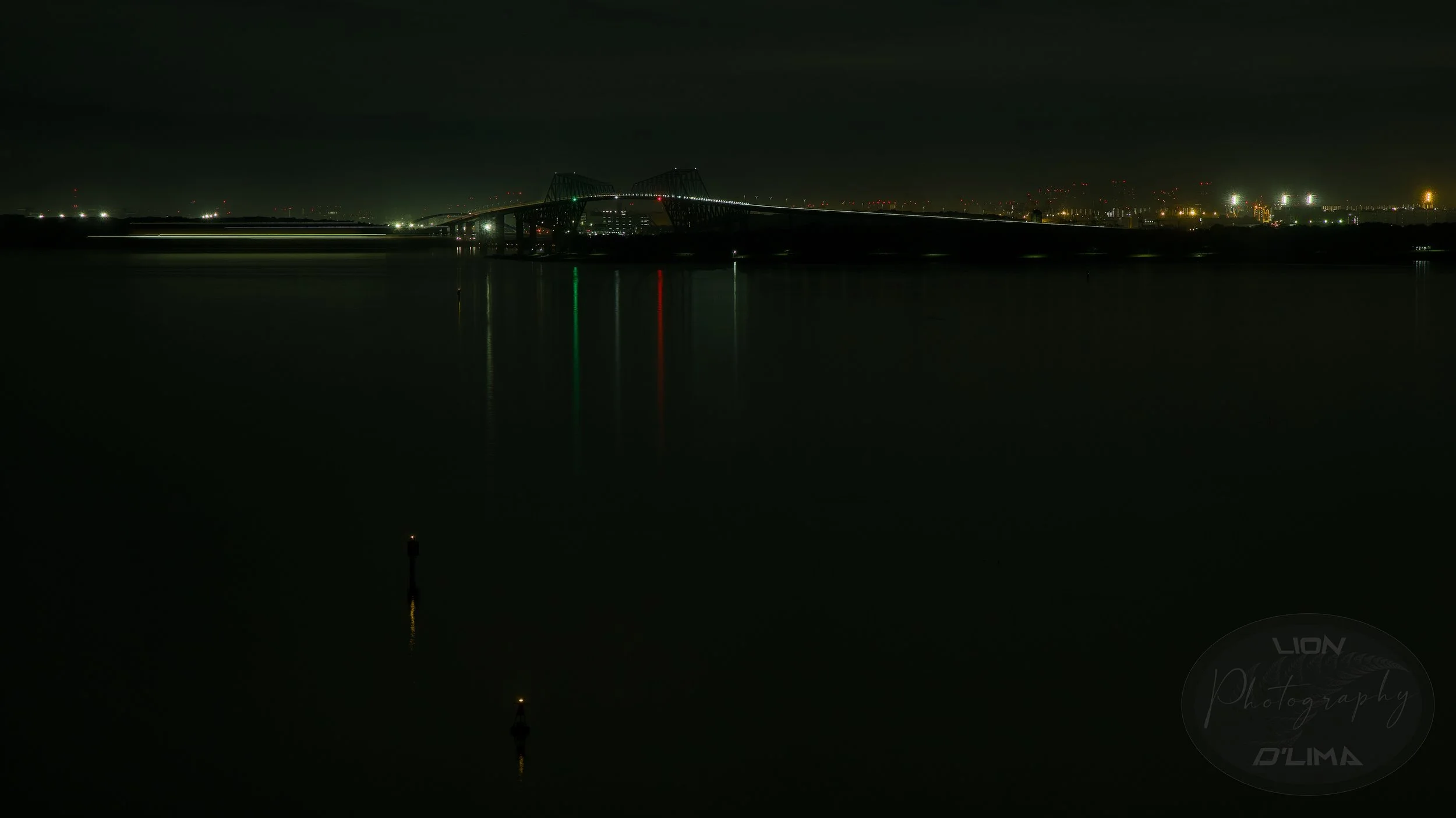 Colours reflecting from Tokyo Gate Bridge by night - Tokyo Bay