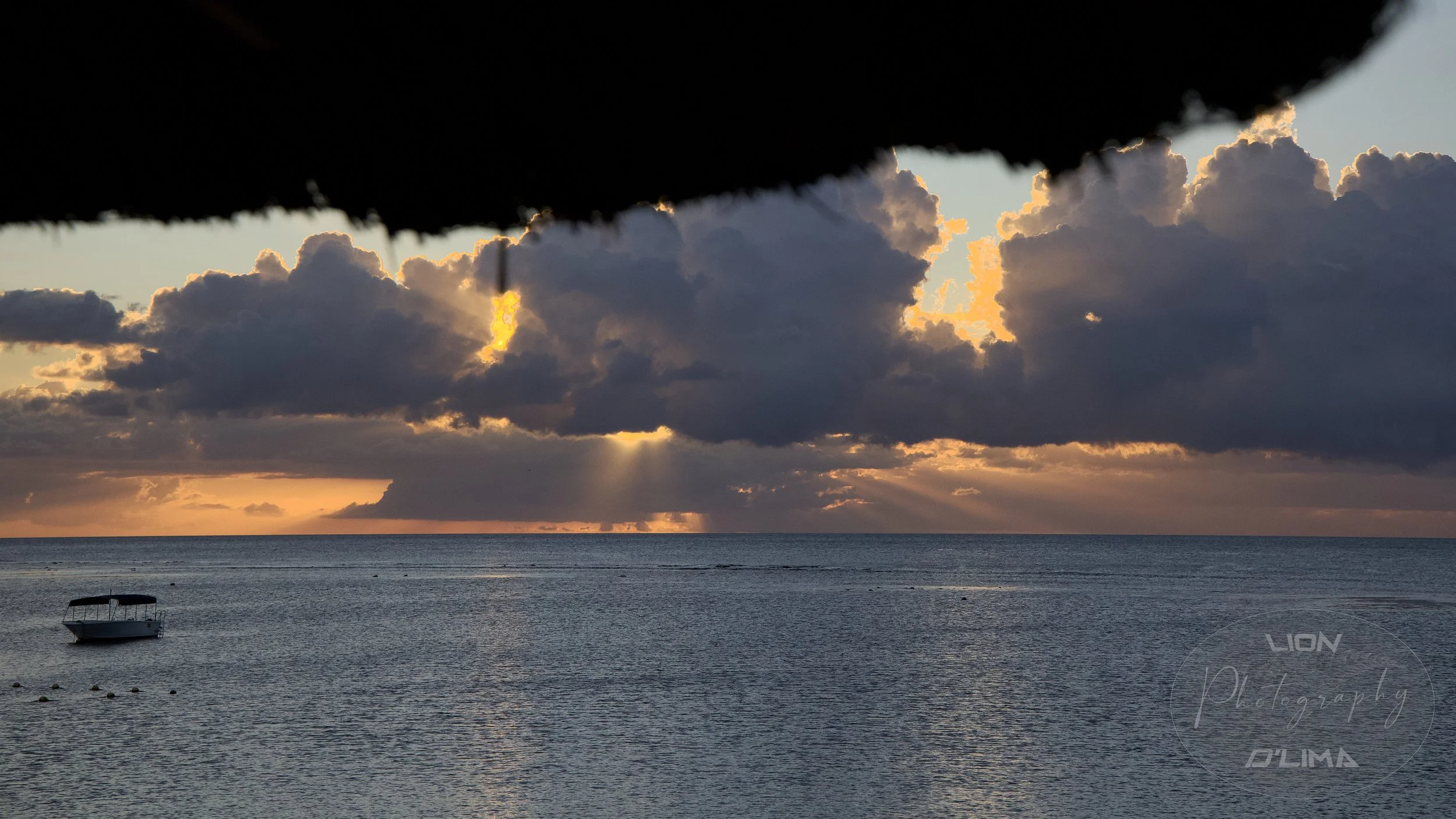Setting of tranquility in Mauritius - Le Meridien Hotel Resort