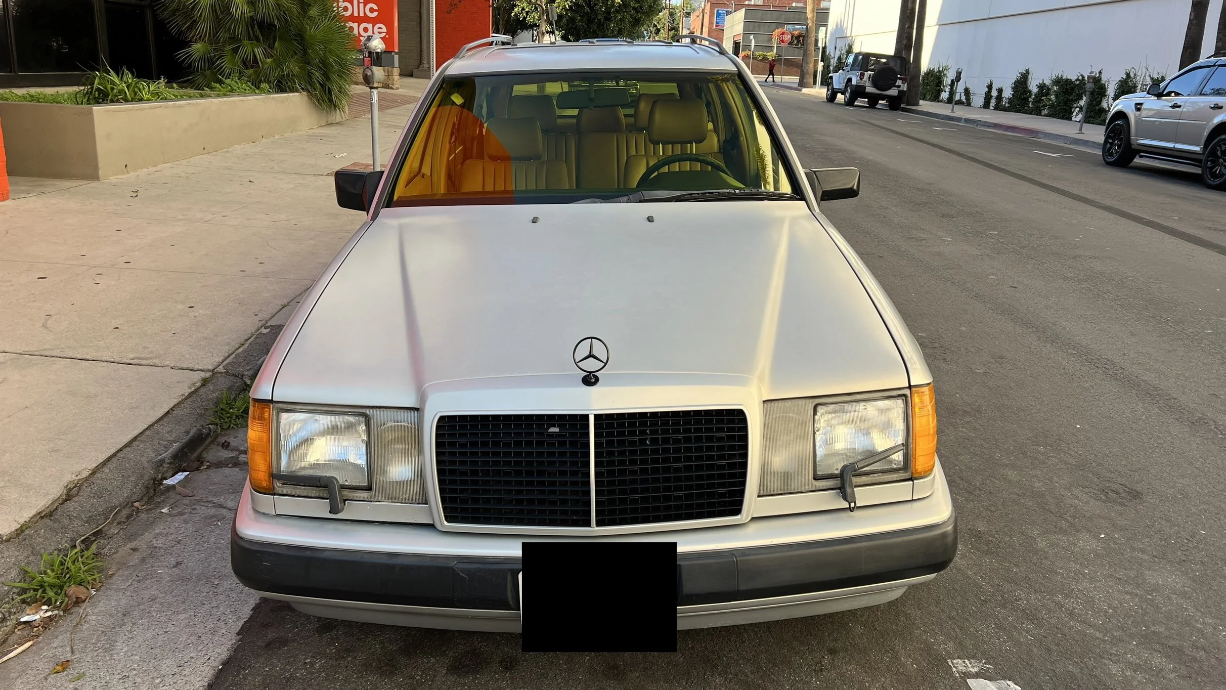 830Wednesday_Mercedes_300TD_Wagon_s124_original_3.JPG