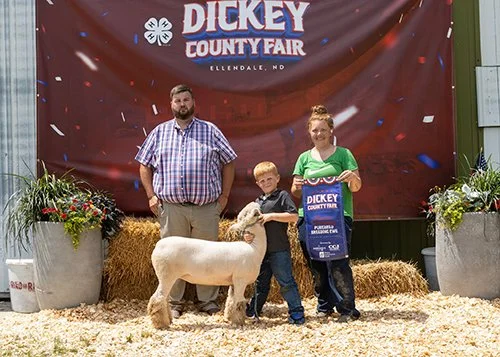   Reed Zietz  
Reserve Champion Purebred Ewe 
2026 Dickey County Fair 